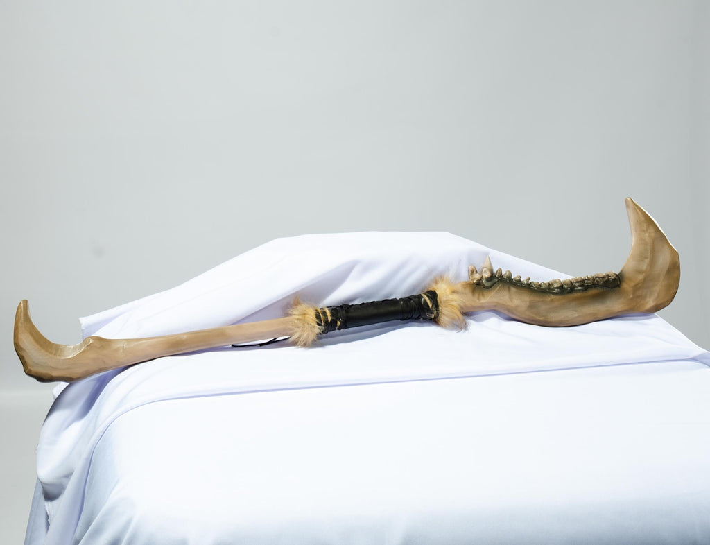 Savage Bone Club – Tribal Fantasy Weapon – Handmade Wooden Mace with 3D Printed Teeth – Cosplay, Barbarian Prop, Orc Warrior, Mythic Shaman