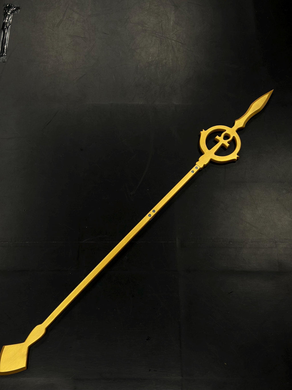 The Pharaoh’s Sun Spear – Handcrafted Wooden Egyptian Prop, Pharaoh Ritual Cane, Ancient Symbol Decor, Fantasy Costume Accessory, Ankh