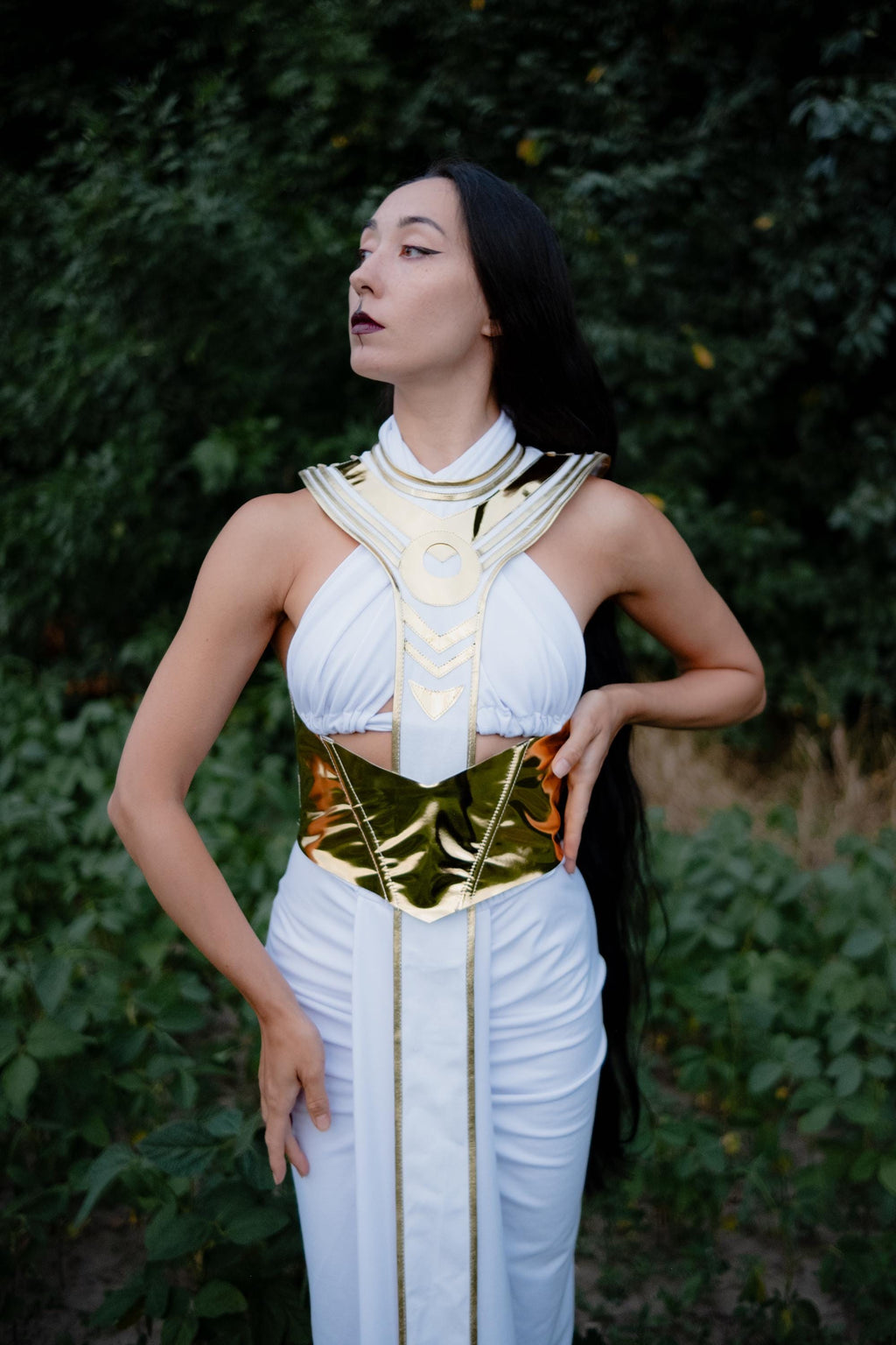 White and Gold Goddess Egyptian Costume – Fantasy Priestess Cosplay Dress & Mythical Characters