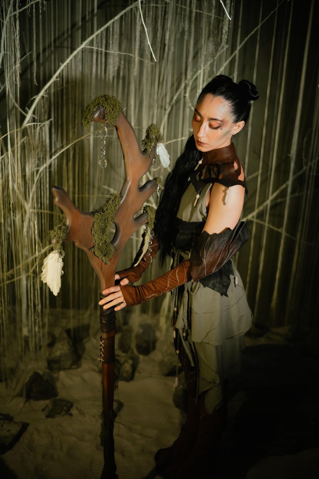 Elder Grove Spirit Staff – Wooden Fantasy Prop with Moss & Crystal Accents