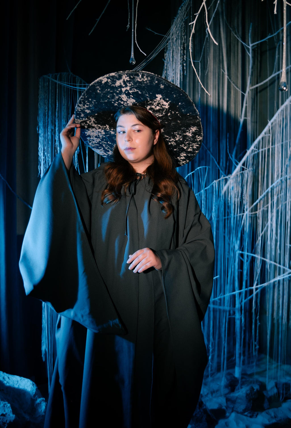 Gray Crushed Velvet Wizard Hat – Handmade Fantasy Outfit, Medieval Renaissance Costume Accessory, Custom Elven Magic Hat