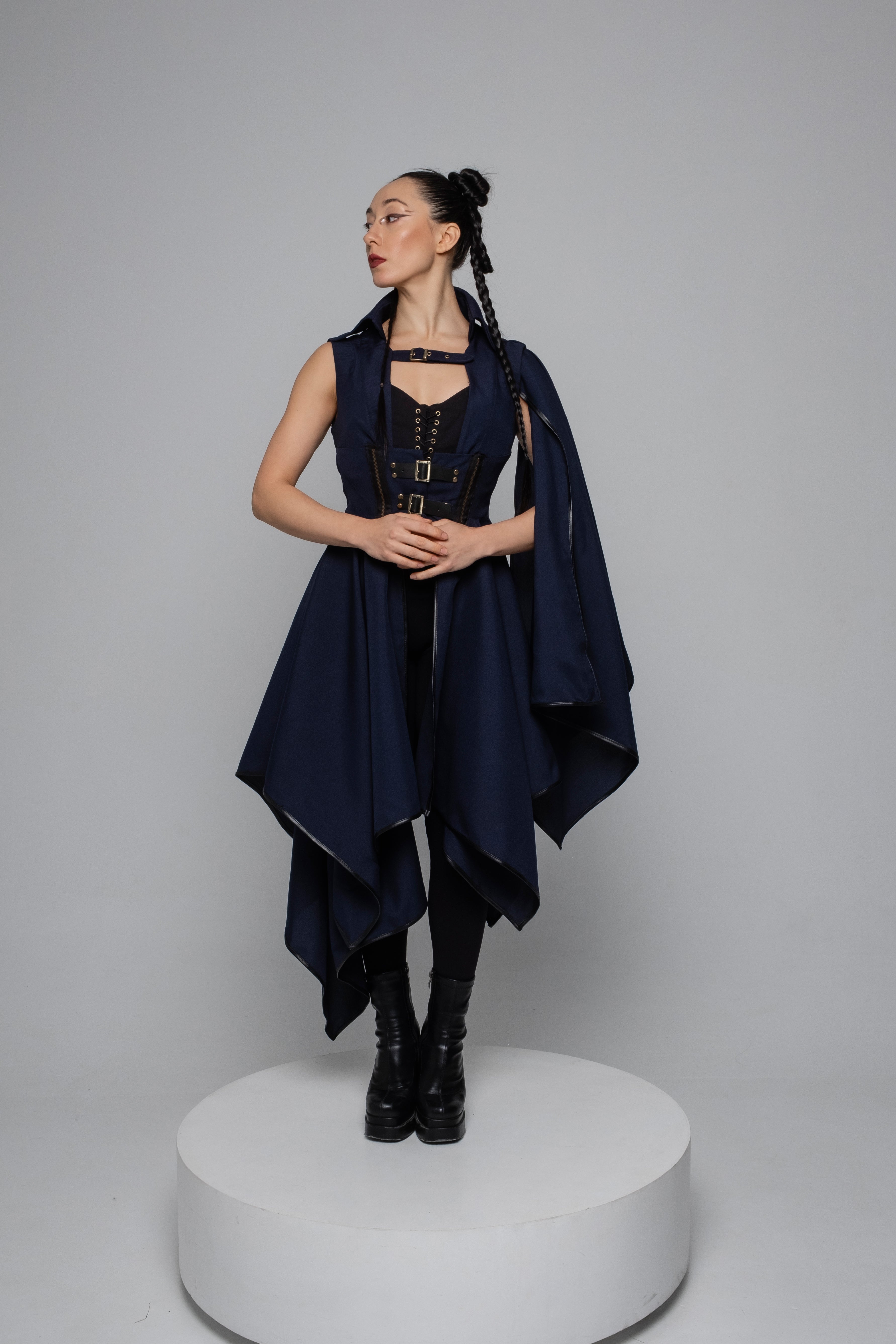 Steampunk Corset Dress with Detachable Sleeves – Fantasy Medieval Outfit in Multiple Colors