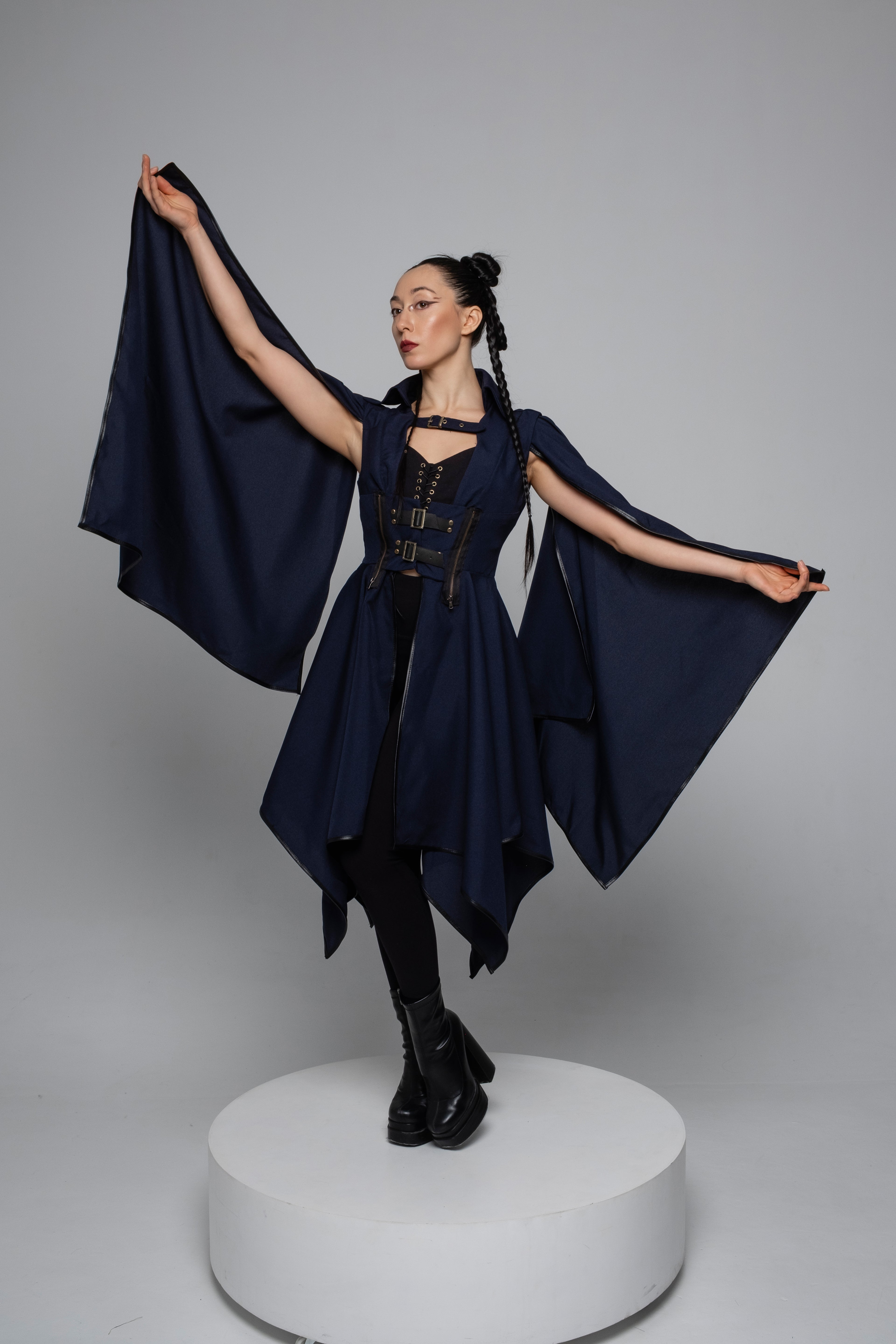 Steampunk Corset Dress with Detachable Sleeves – Fantasy Medieval Outfit in Multiple Colors