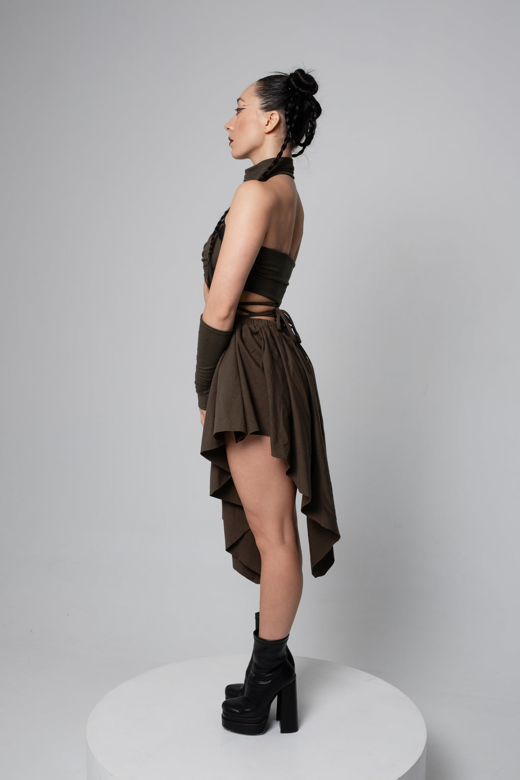 Rave Outfit Set – Flowing Artwear Costume, Minimalist Fantasy Clothing, Khaki Black Silver