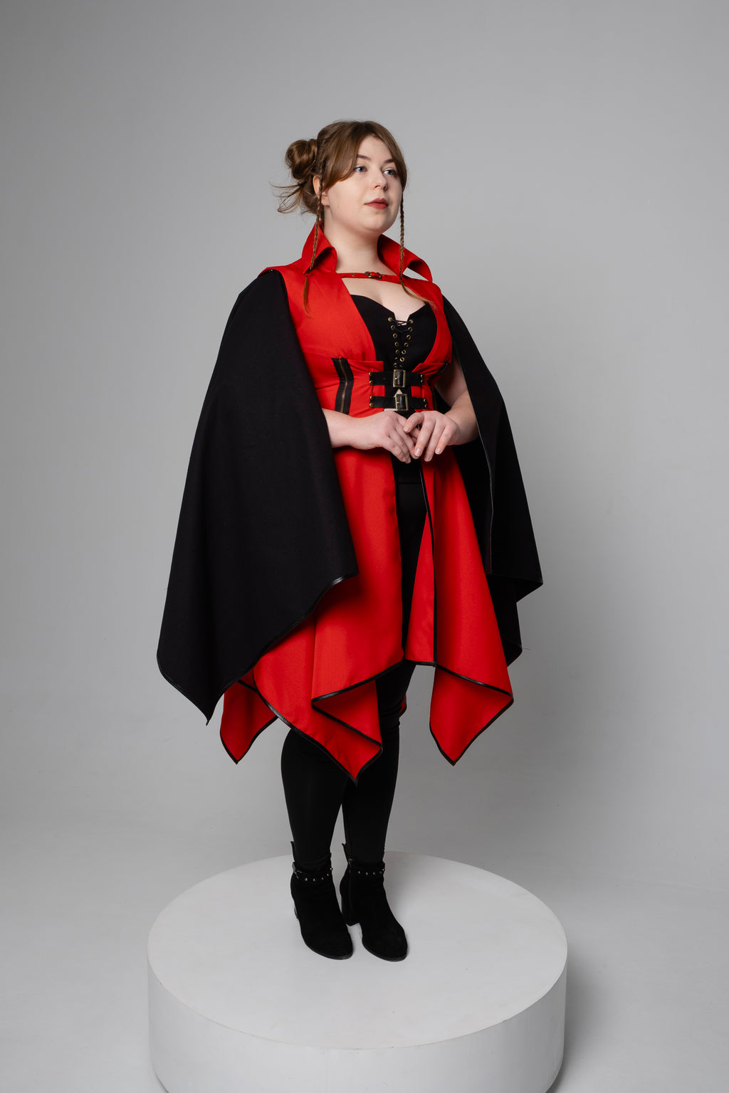 Steampunk Corset Dress with Detachable Sleeves – Fantasy Medieval Outfit in Multiple Colors
