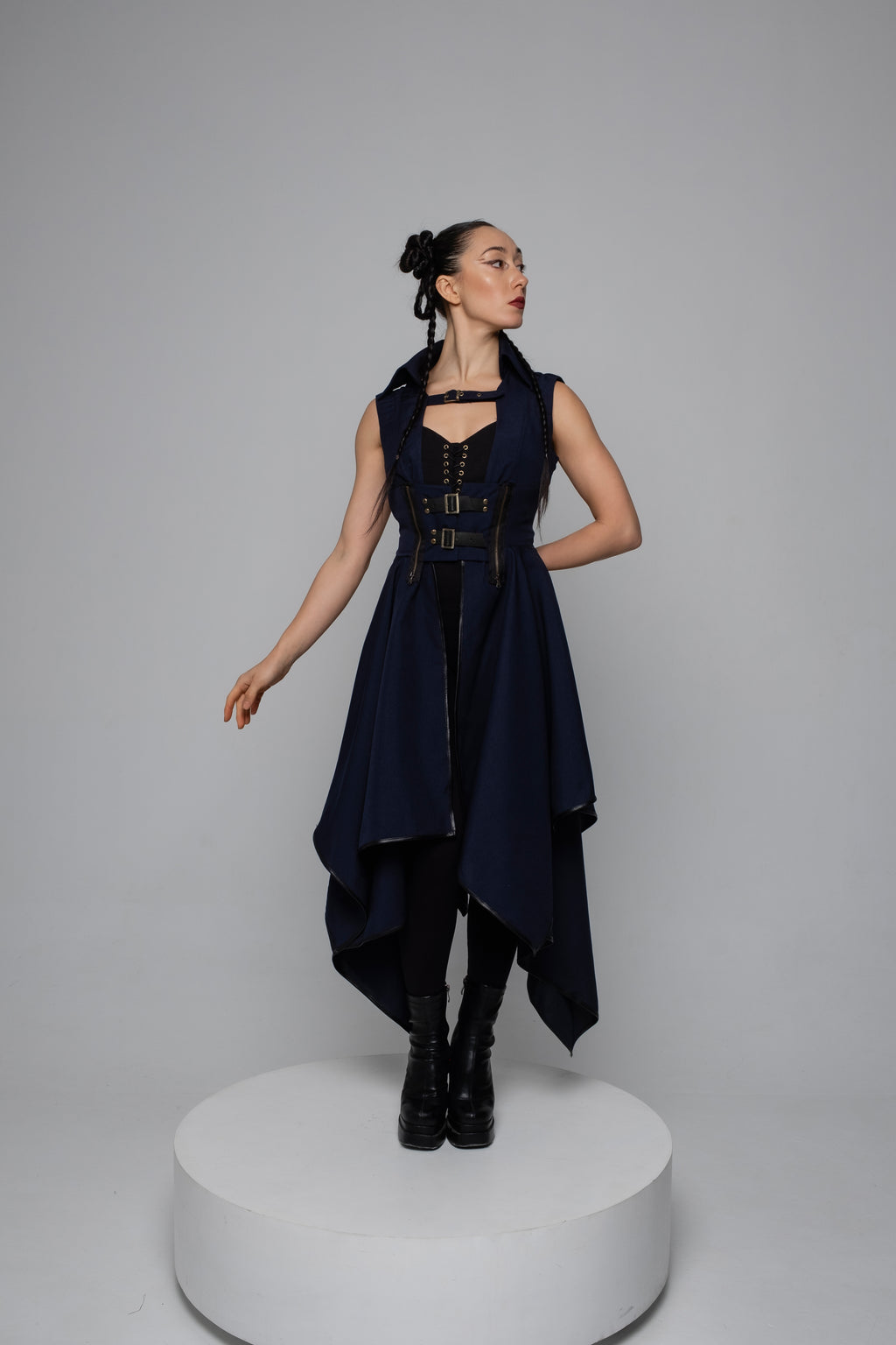Steampunk Corset Dress with Detachable Sleeves – Fantasy Medieval Outfit in Multiple Colors