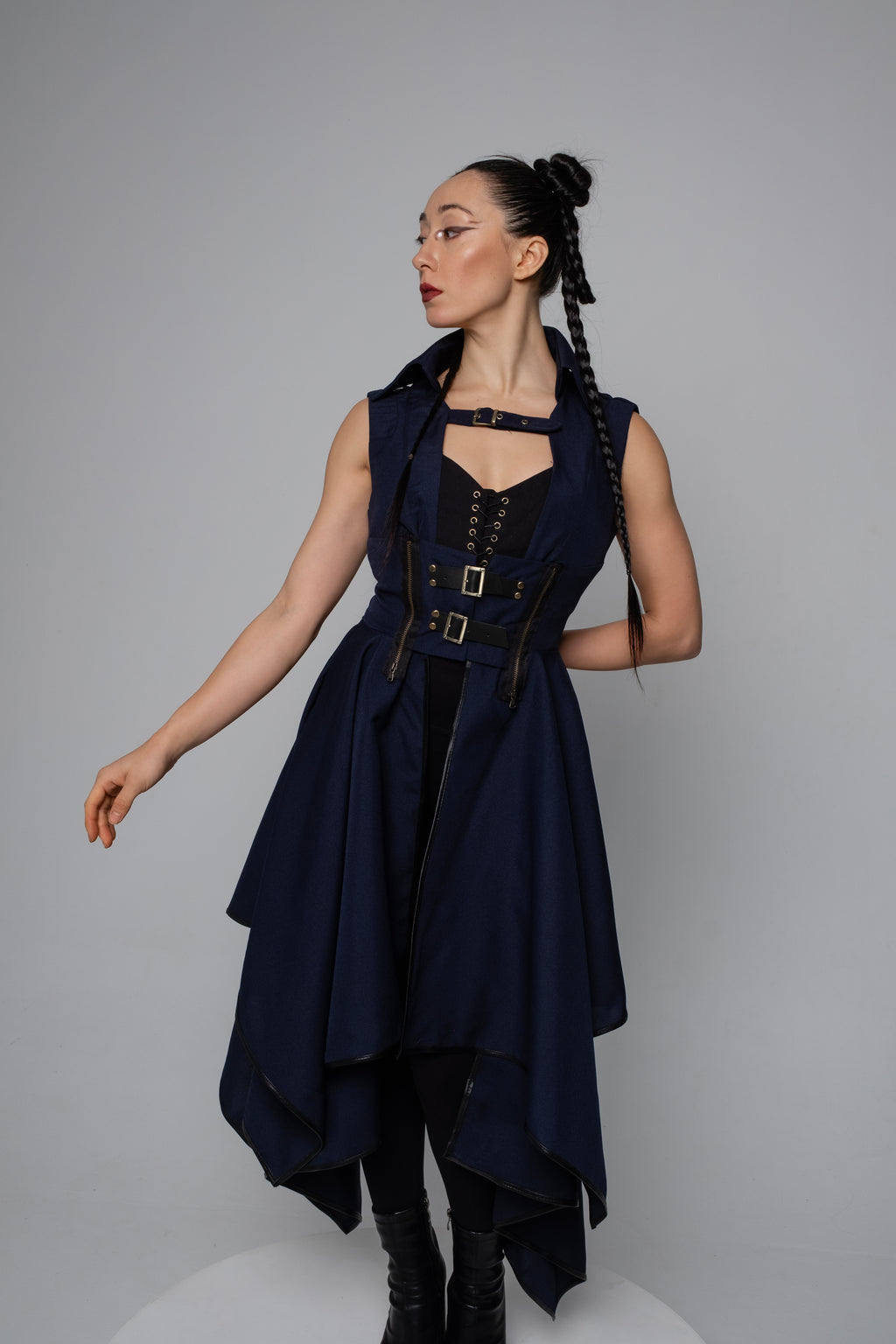 Steampunk Corset Dress with Detachable Sleeves – Fantasy Medieval Outfit in Multiple Colors