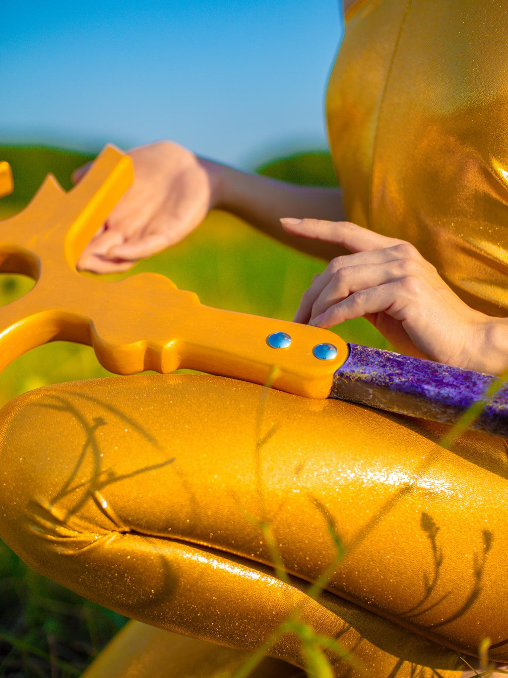 Sun Oracle Wizard Staff – Golden Solar Rod, Wooden Cult of Sun Wand, Mystical Costume Prop, Handcrafted Alder Staff