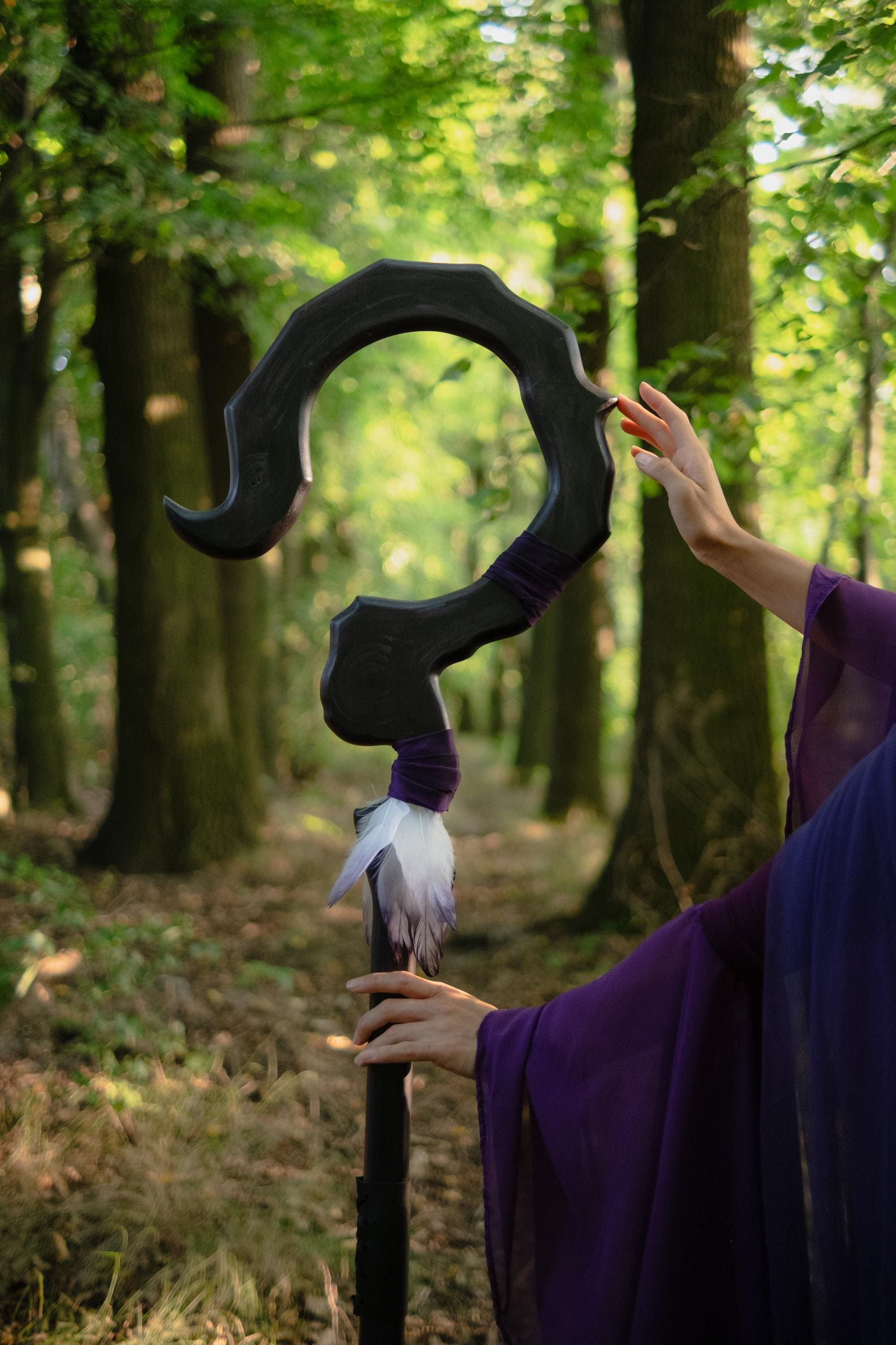Whisper of the Void Wooden Staff - Dark Fantasy Wizard Staff, Purple Mage Prop, Witchcraft Cosplay Cane with Feathers