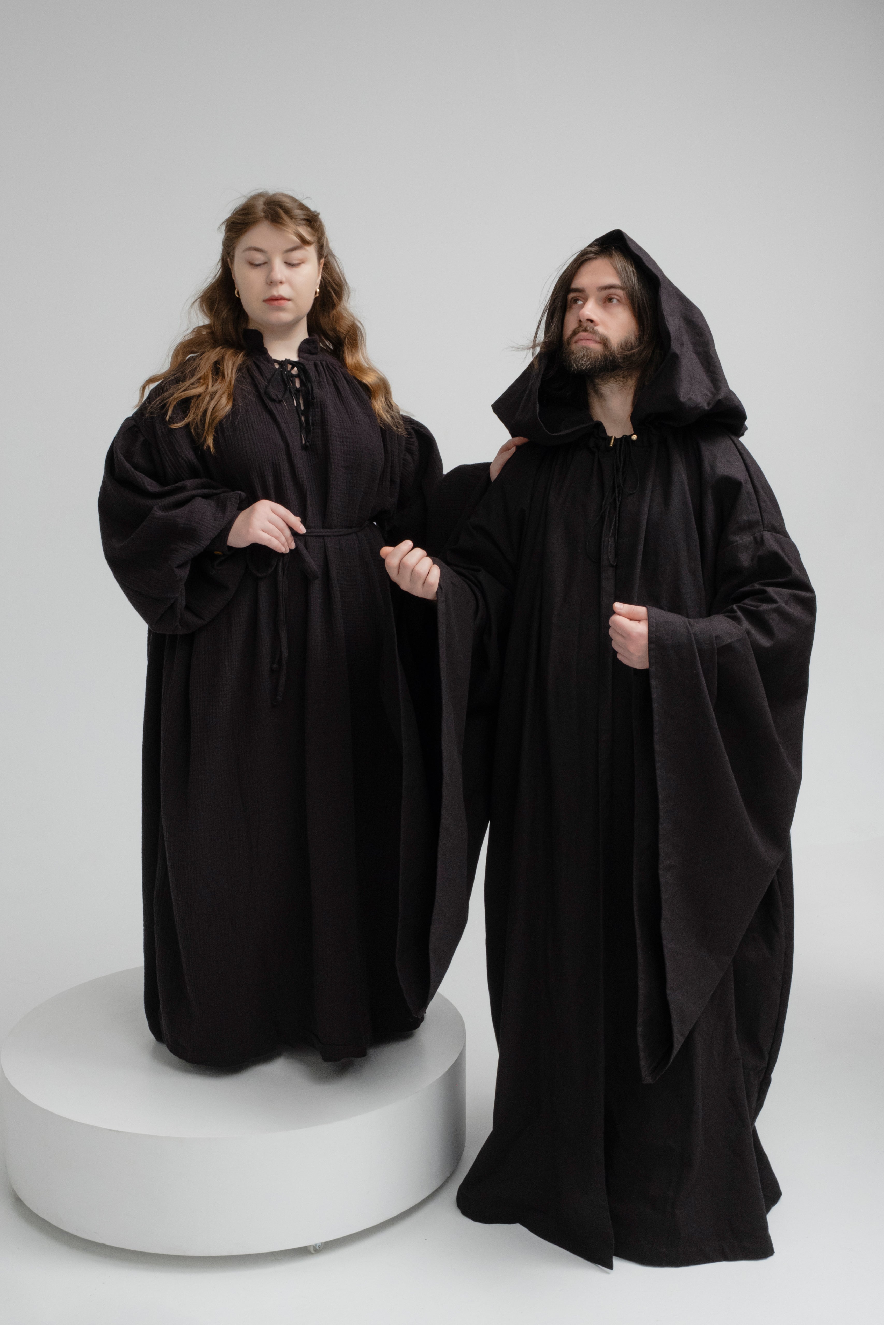 Raven Set: Black Cloak & Tunic – Handmade Gothic Fantasy Outfit