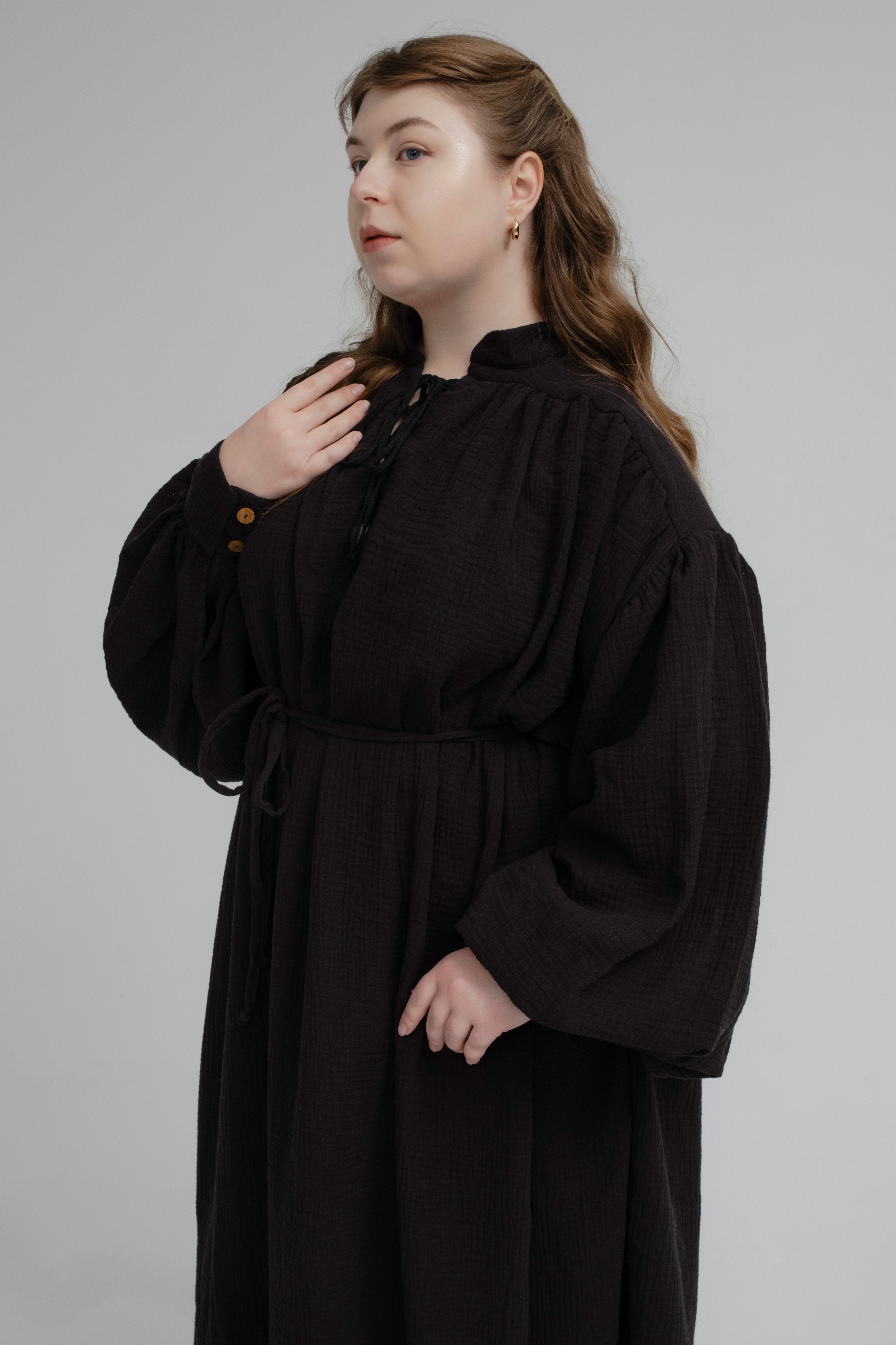 Raven Set: Black Cloak & Tunic – Handmade Gothic Fantasy Outfit