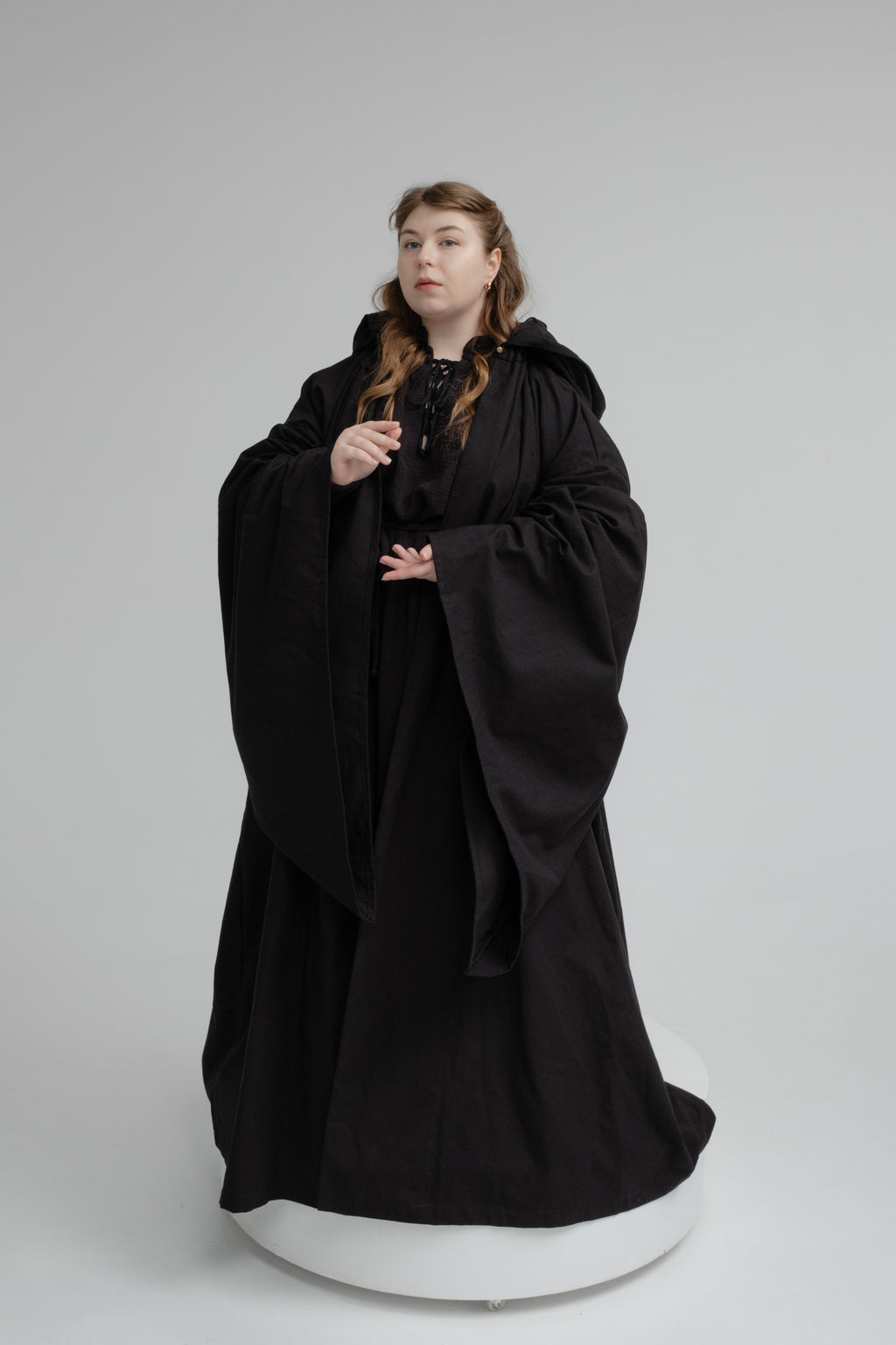 Raven Ritual Cloak – Black Linen Hooded Cape for Dark Minimalist Aesthetic