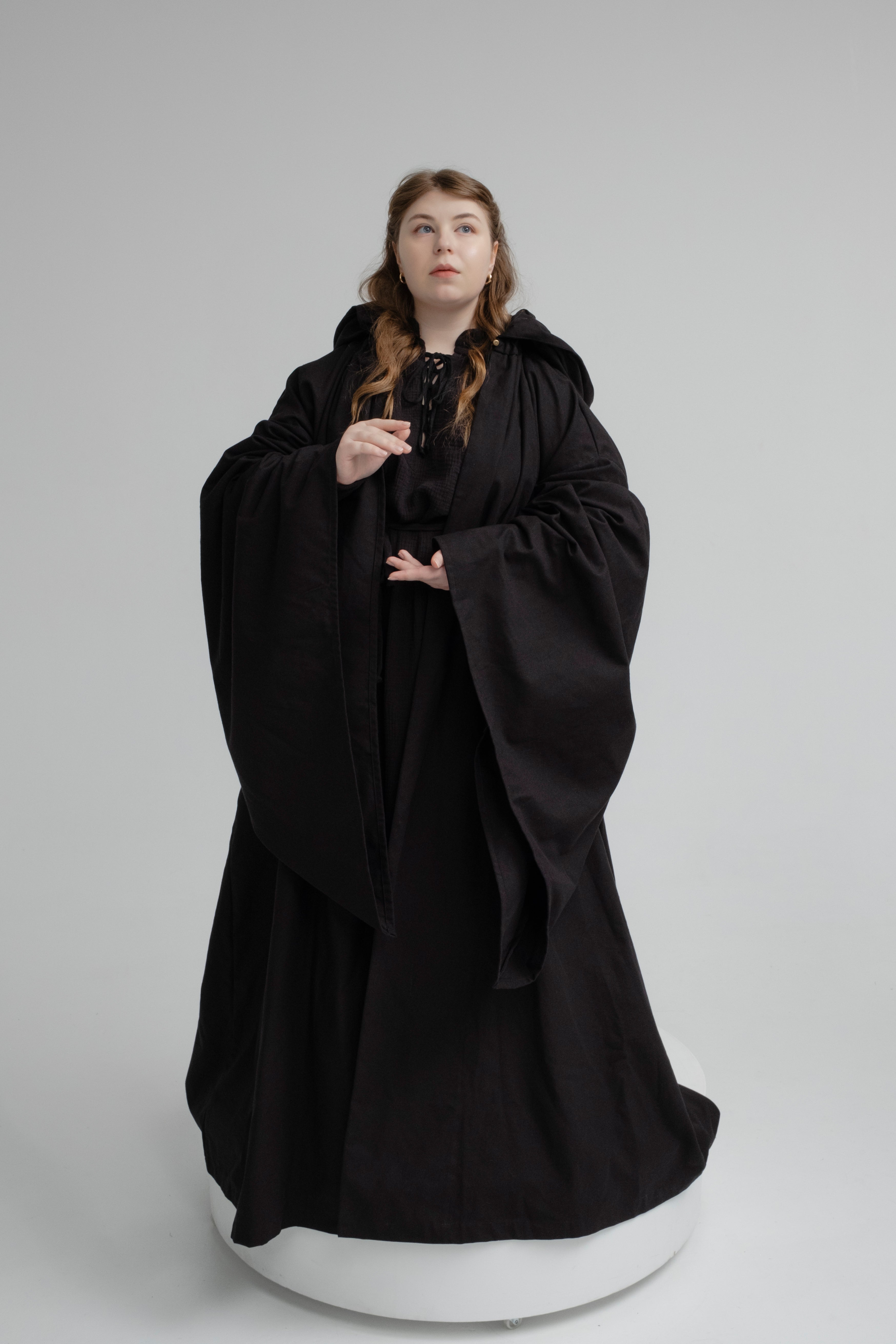 Raven Ritual Cloak – Black Linen Hooded Cape for Dark Minimalist Aesthetic