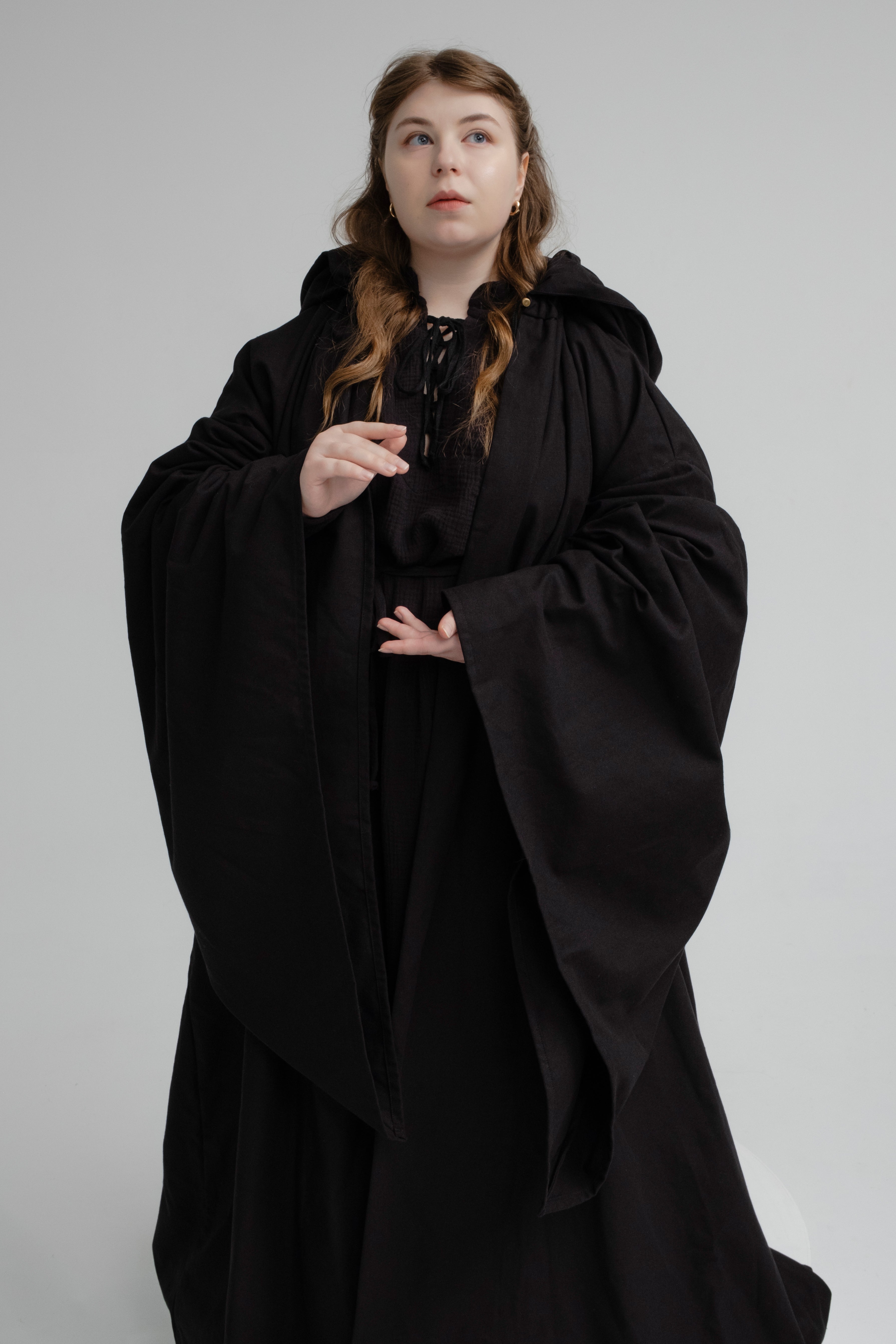 Raven Ritual Cloak – Black Linen Hooded Cape for Dark Minimalist Aesthetic