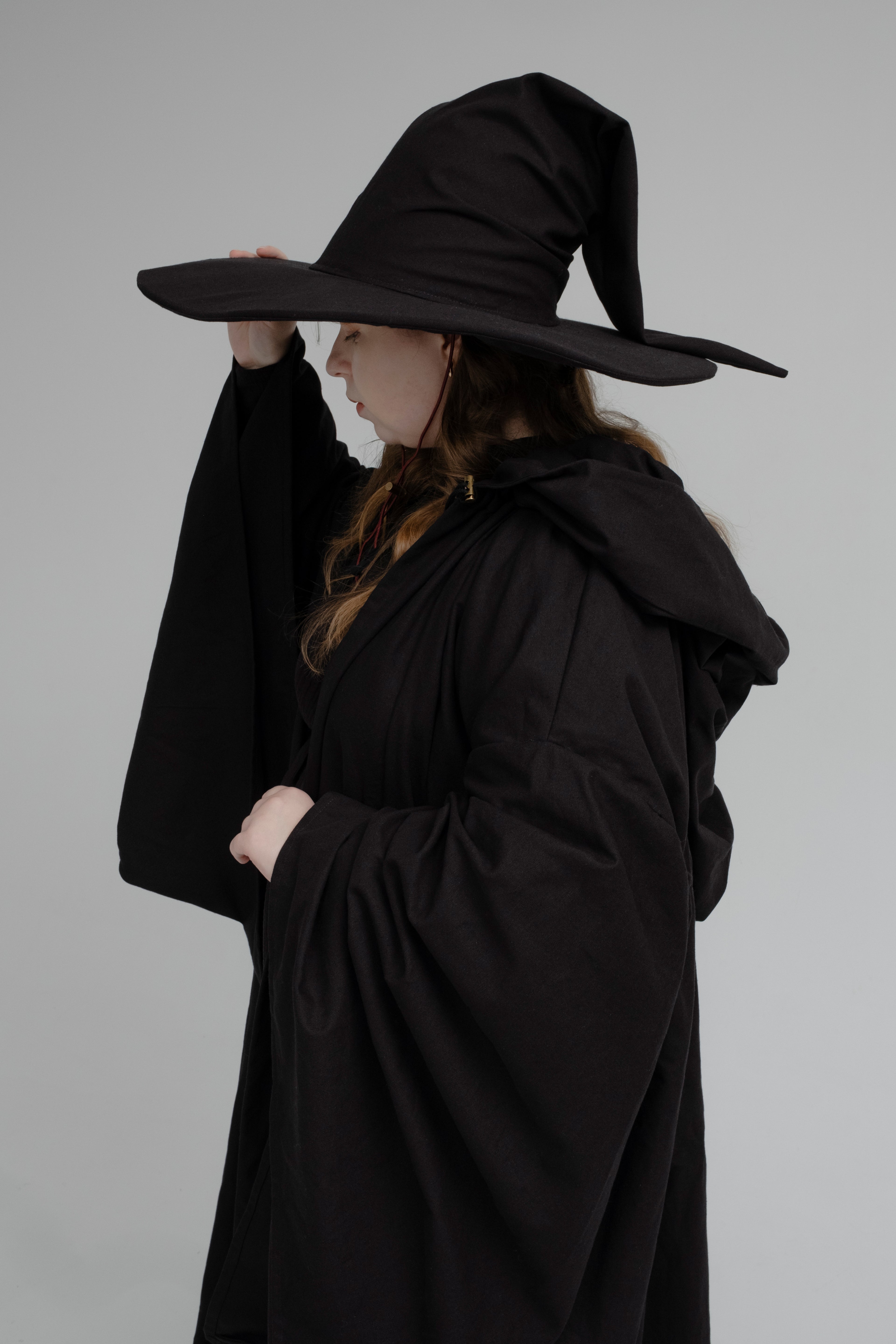 Handmade Black Linen Wizard Hat – Raven Fantasy Cosplay Accessory