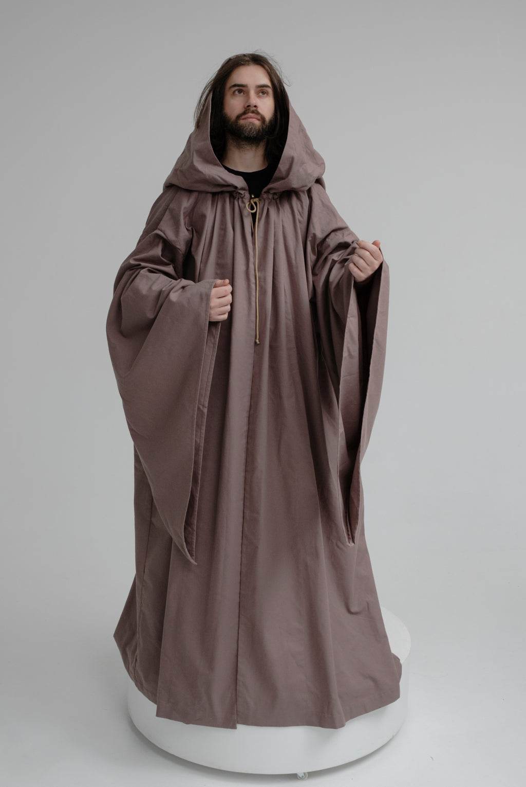 Cinnamon Linen Hooded Cloak – Handmade Medieval Fantasy Mantle