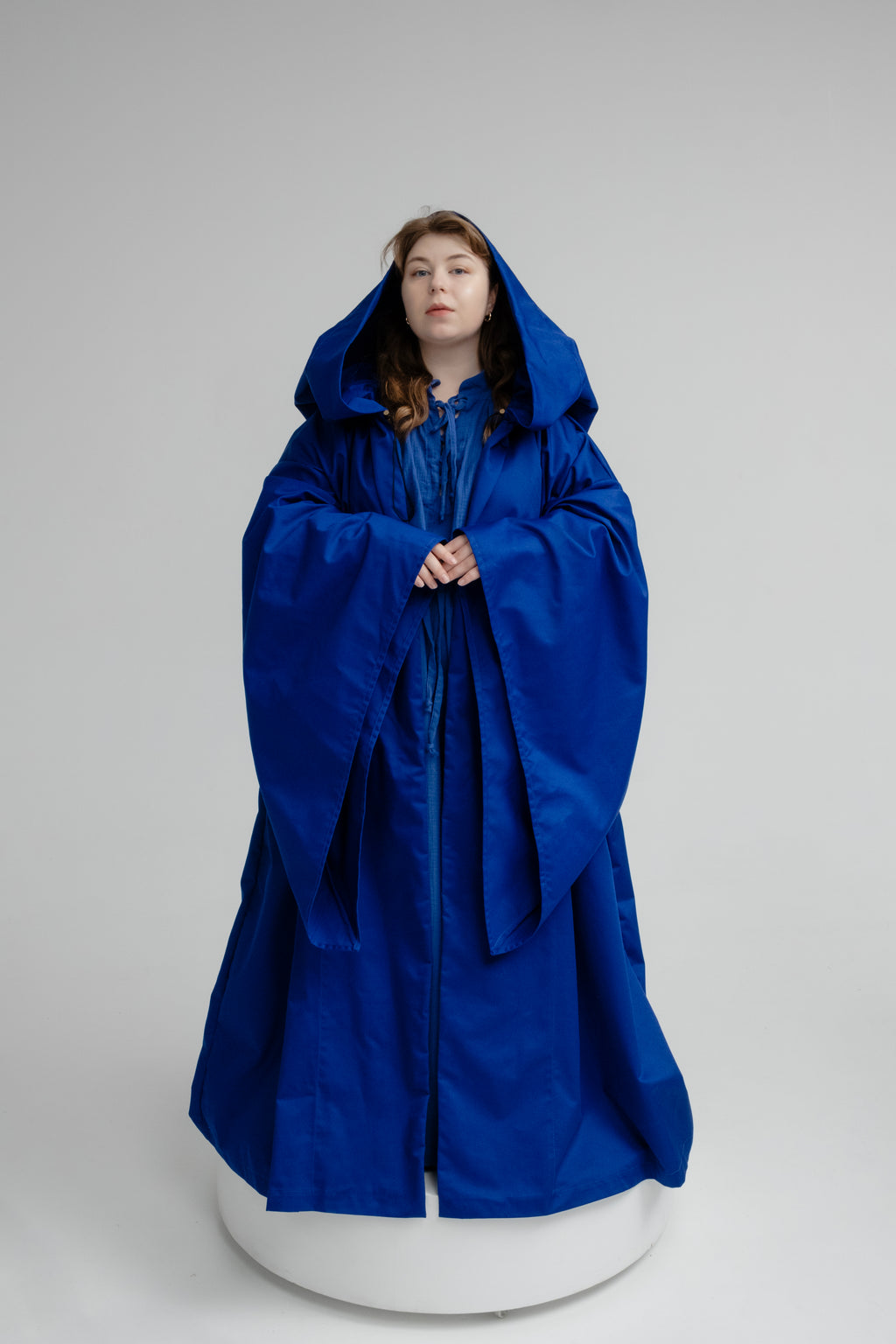 Royal Presence Cloak – Deep Blue Twill Hooded Cape with Defined Shape