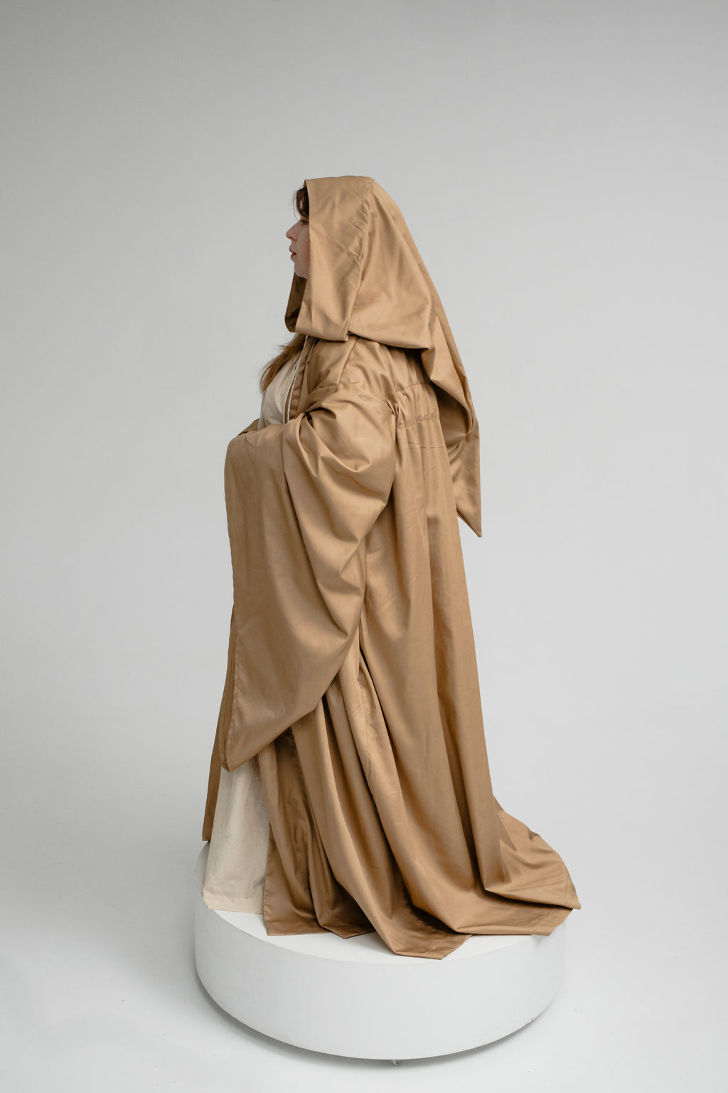 Sun Dune Cloak – Golden Beige Twill Hooded Cape with Warm Light Tone