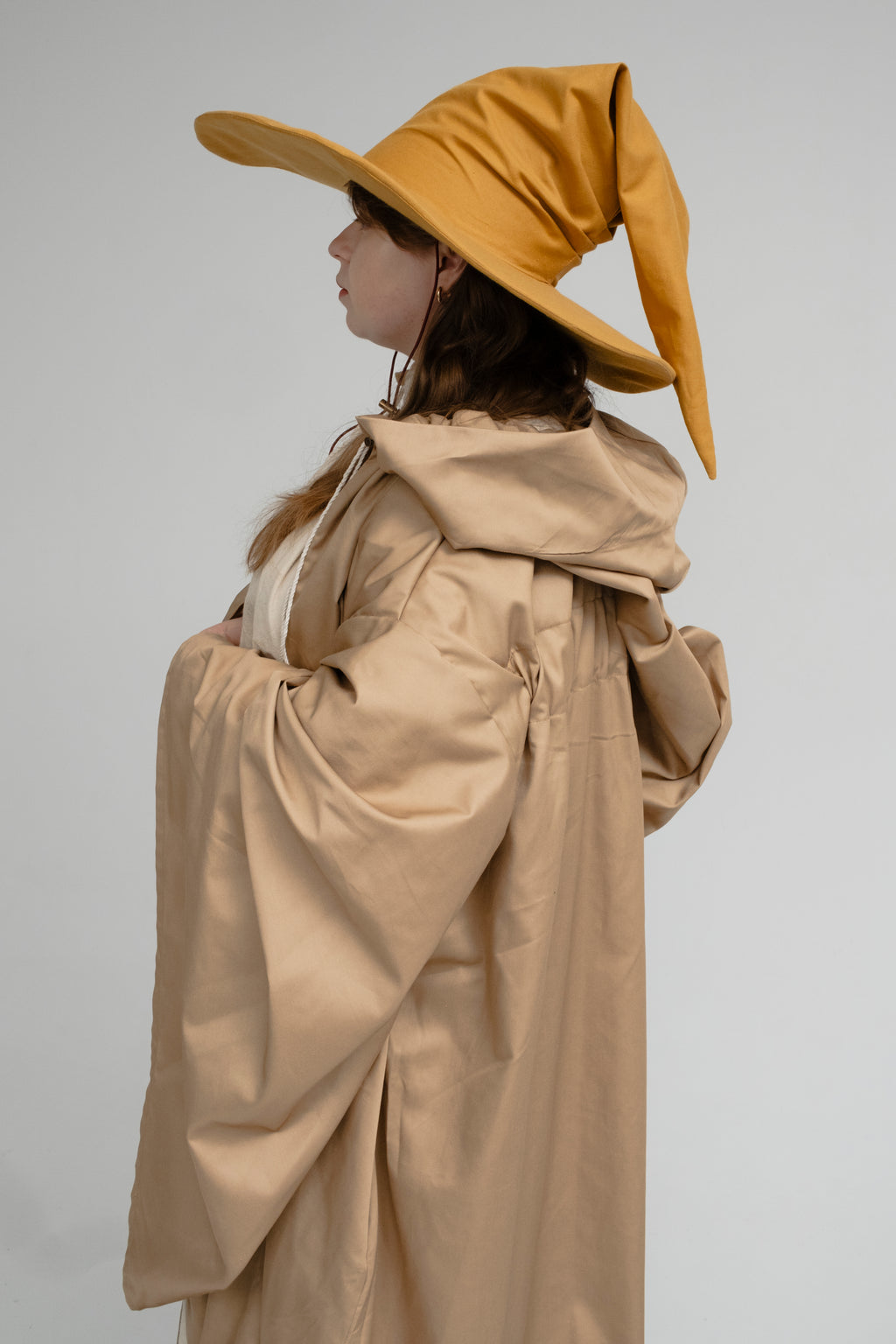 Handmade Golden Oak Wizard Hat – Medieval Elven Fantasy Cosplay Accessory