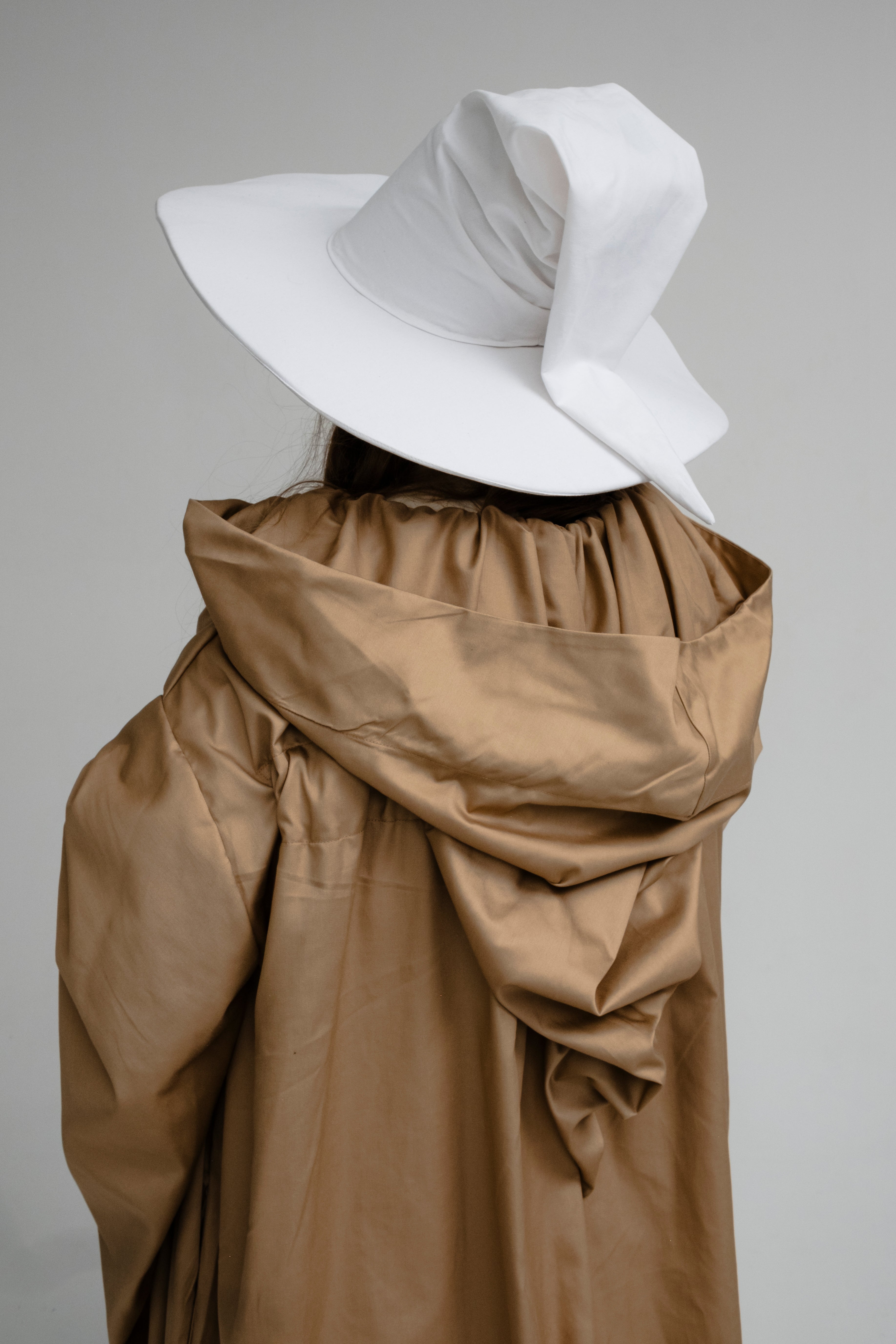 Handmade White Wizard Hat – Snowfall Medieval & Fantasy Cosplay Accessory