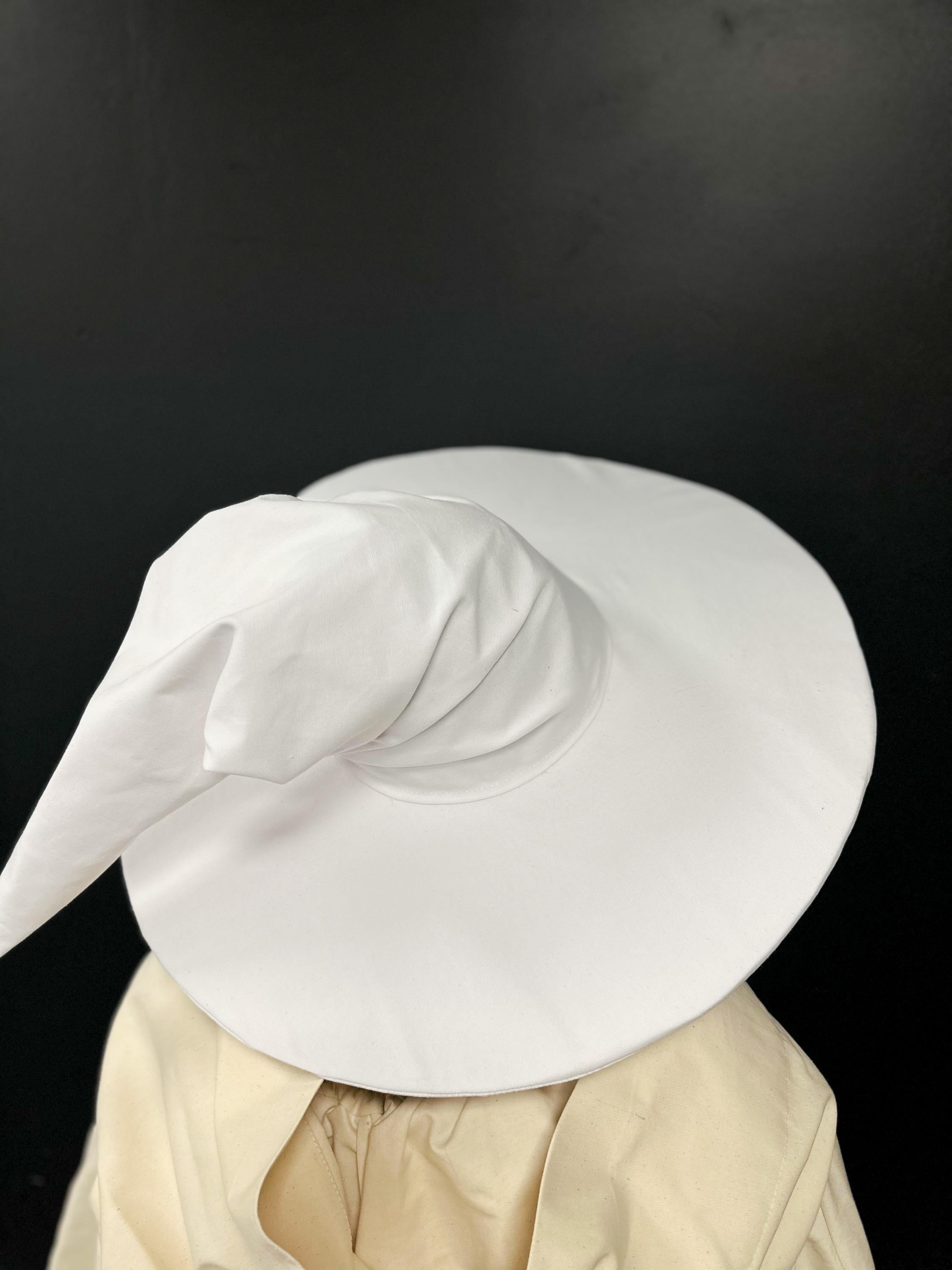 Snowfall Hat – White Wizard Hat, Handmade Medieval Fantasy Hat, Elven Renaissance Costume, Custom Magic Hat, White Pointed Cosplay Accessory