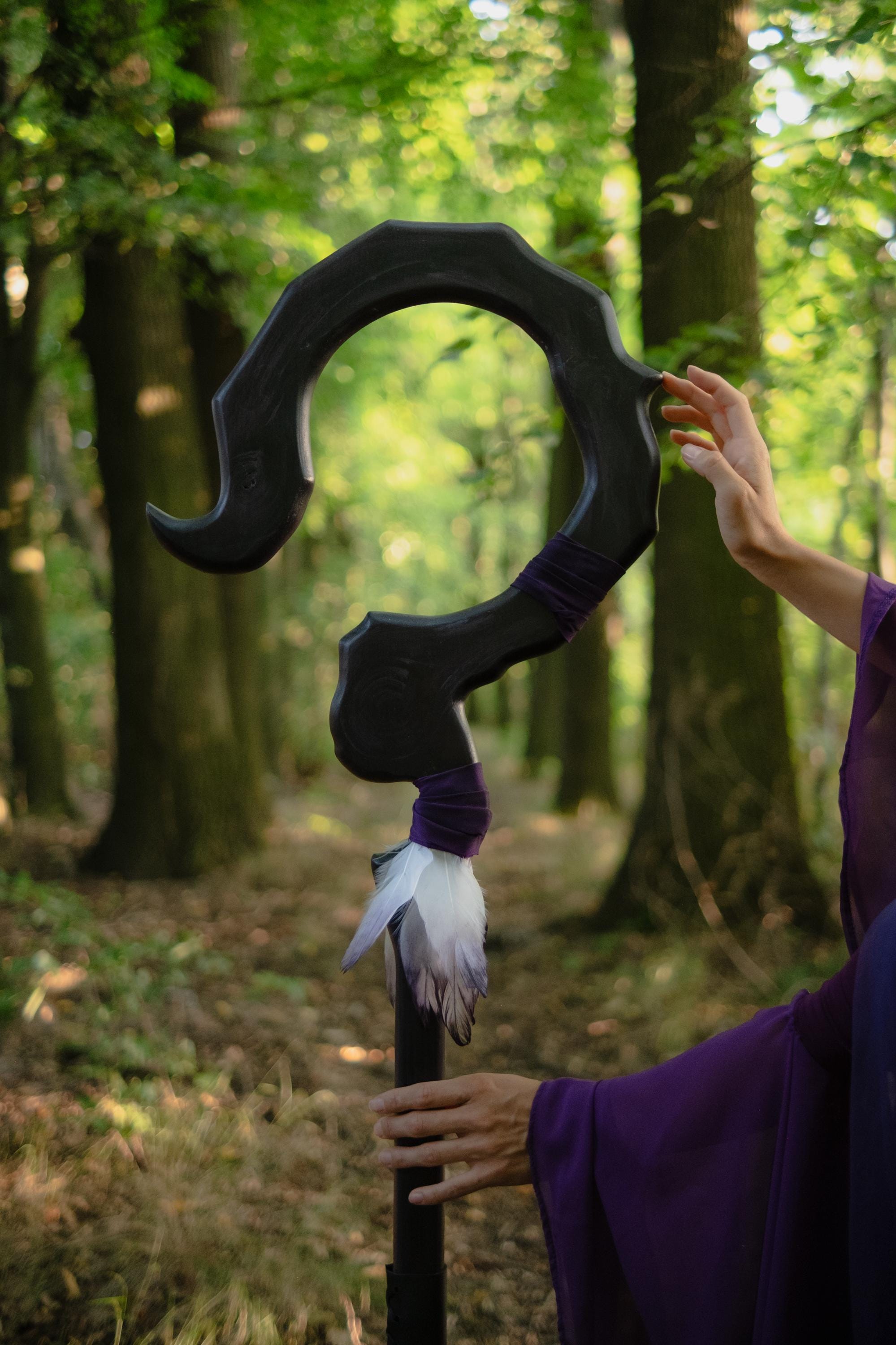 Whisper of the Void Wooden Staff - Dark Fantasy Wizard Staff, Purple Mage Prop, Witchcraft Cosplay Cane with Feathers