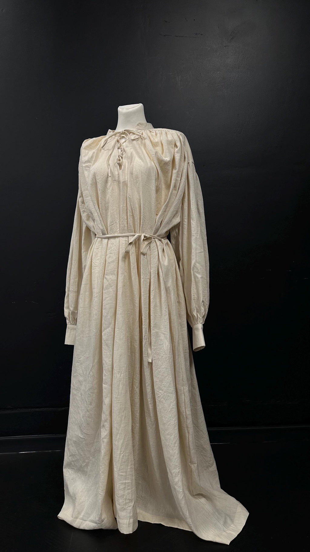 Ivory Buttercream Medieval Dress – Beige Handmade Fantasy Tunic, Elven or Mage Gown, Muslin Light Renaissance Outfit, Dawn Whisper Tunic