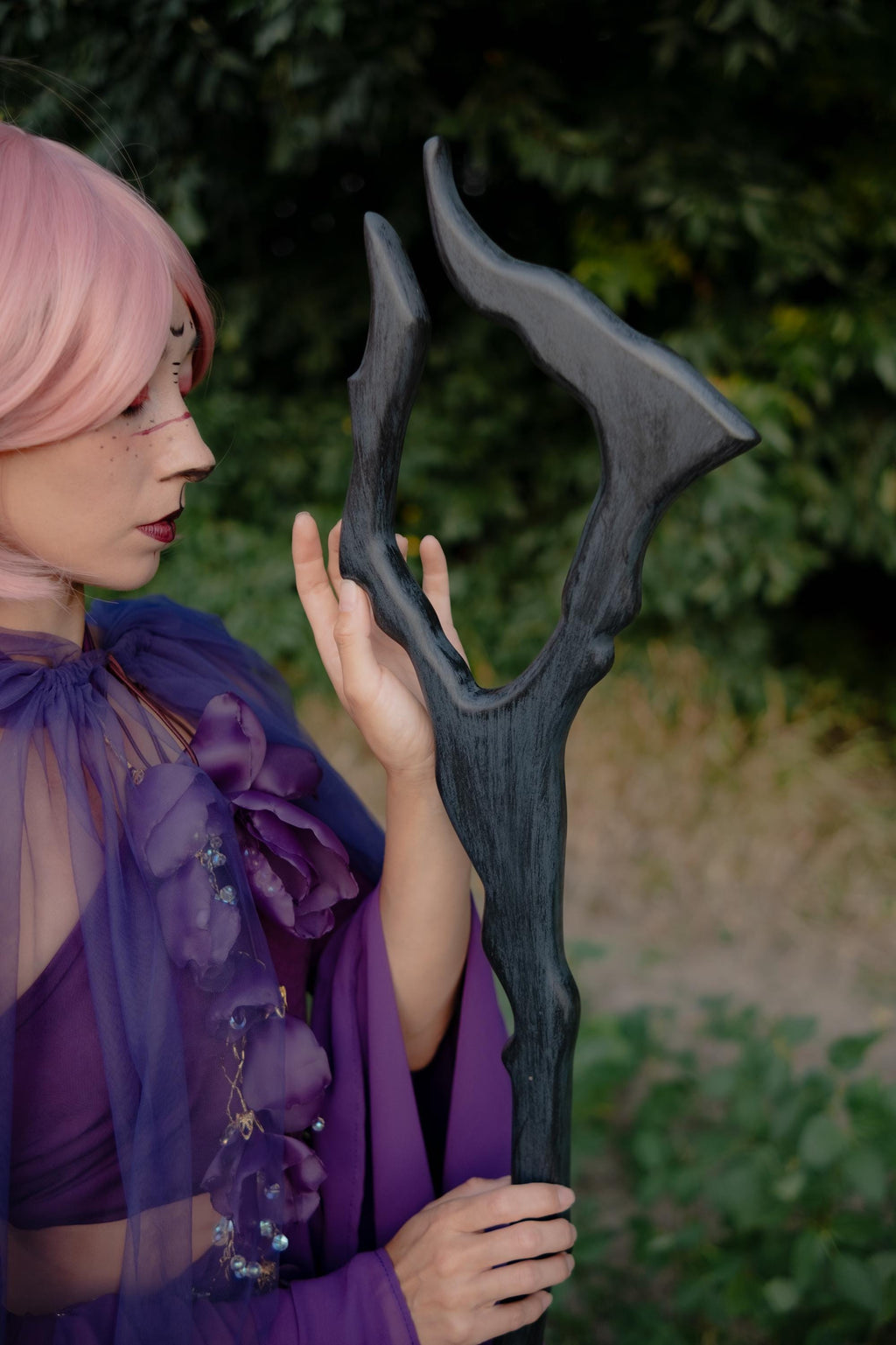 Dark Antler Staff – Wooden Fantasy Cosplay Prop, Druid Elf Mage Costume Staff,