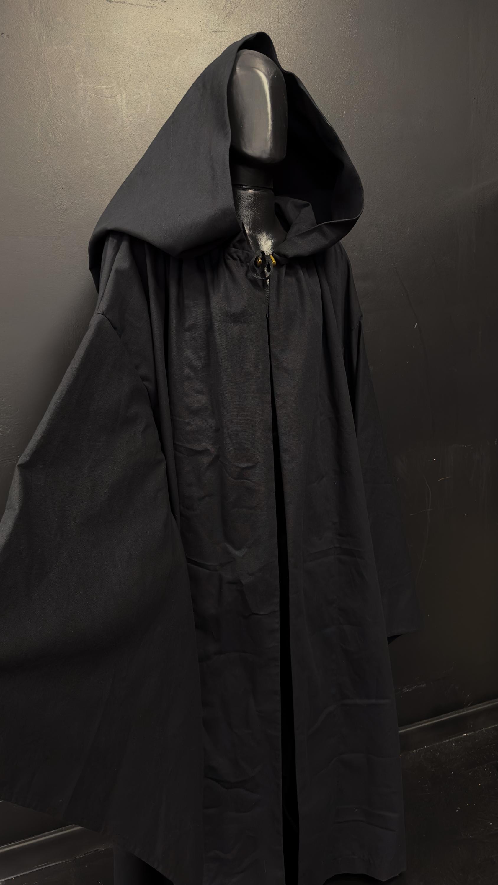 Raven Hooded Cloak – Dark Black Mantle, Hooded Cape, Unisex Medieval Fantasy Outfit, Handmade Renaissance Robe, Cosplay Costume