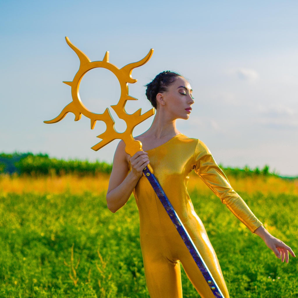 Sun Oracle Wizard Staff – Golden Solar Rod, Wooden Cult of Sun Wand, Mystical Costume Prop, Handcrafted Alder Staff