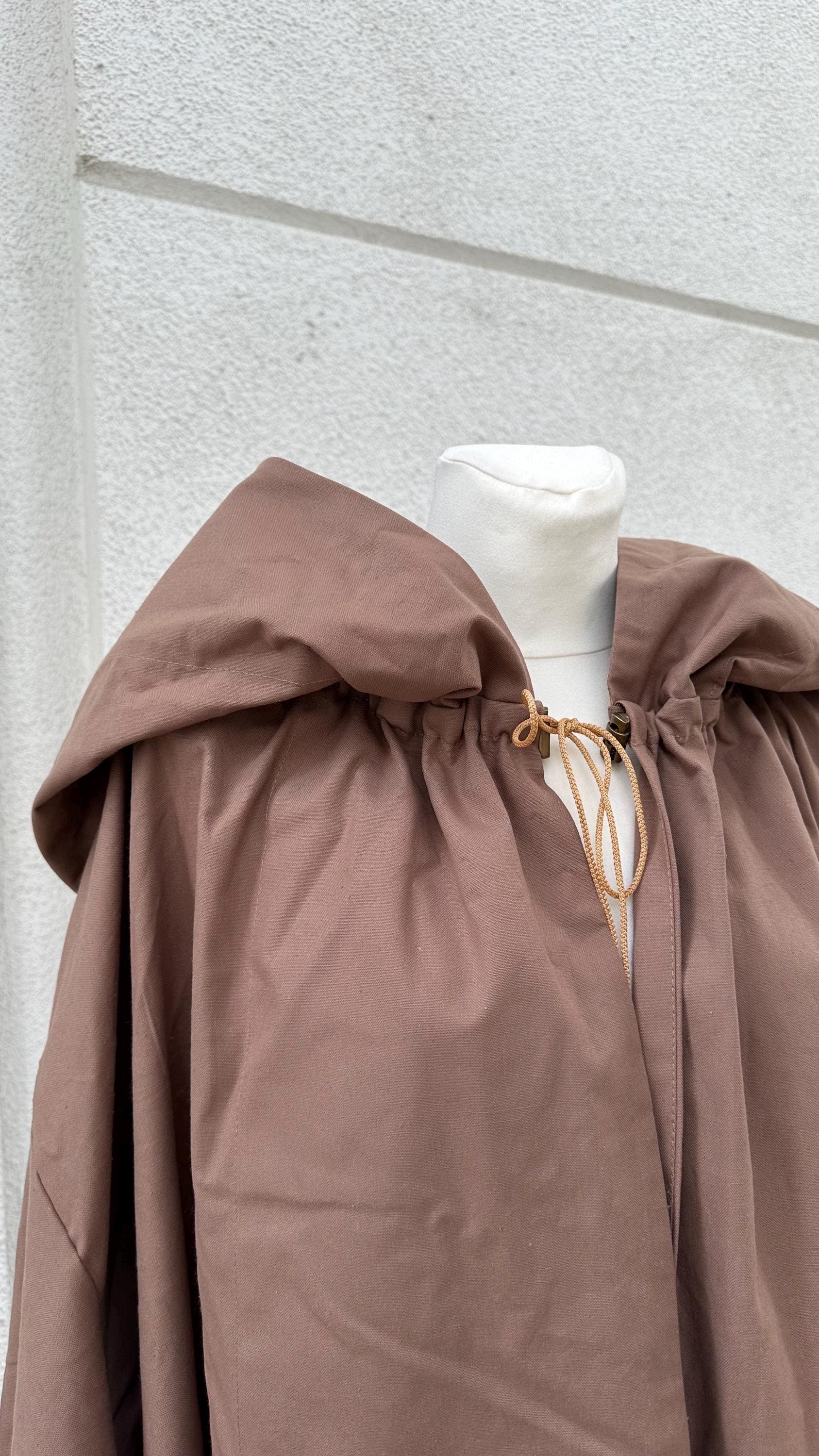 Cinnamon Cloak – Handmade Hooded Cape, Unisex Medieval Fantasy Mantle, Renaissance Costume Robe, Custom Natural Linen Cloak