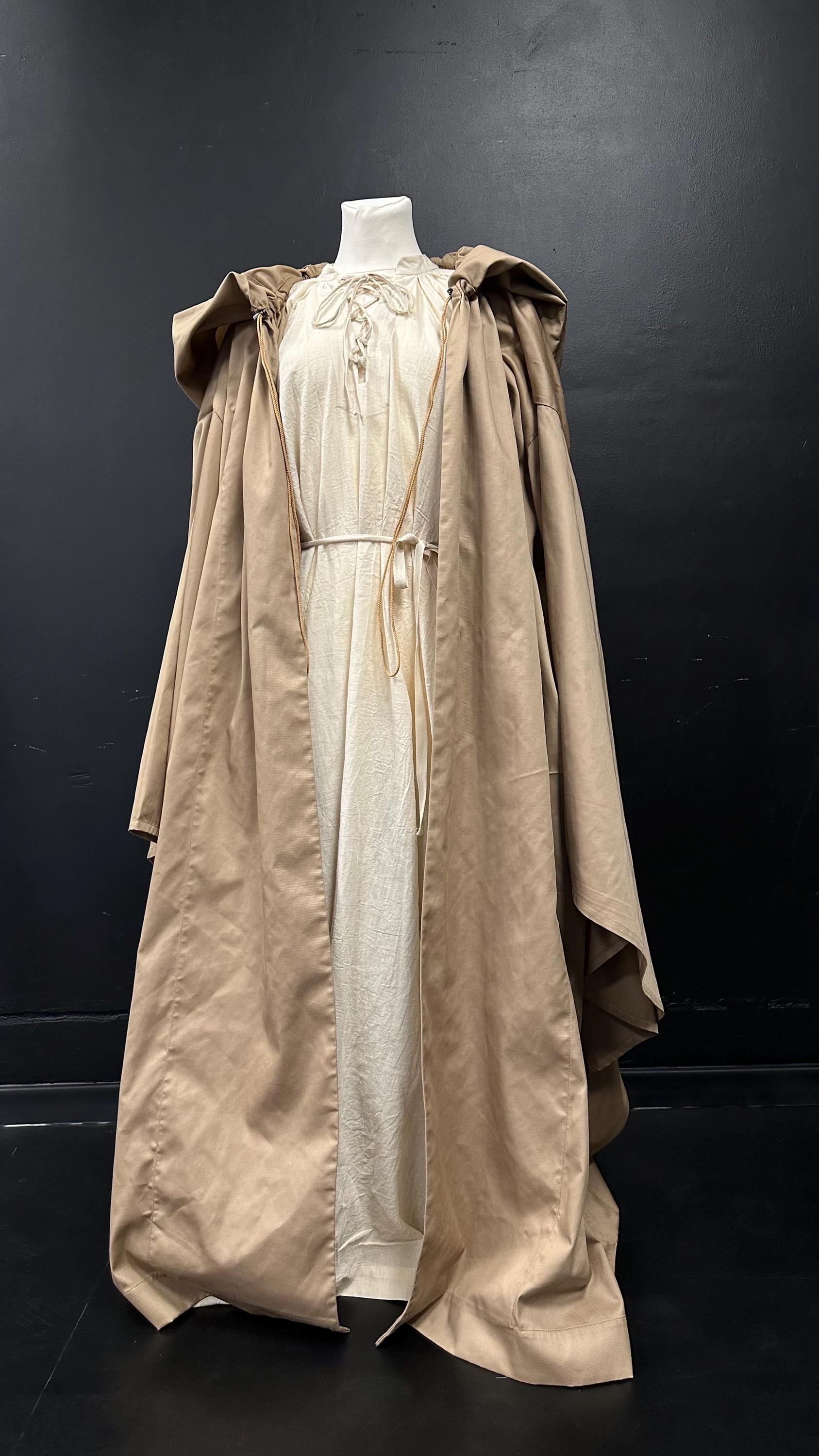 Golden Beige Linen Cloak and Muslin Tunic – Medieval Earth Tone Outfit, Artisan Renaissance Clothing, Natural Handmade Ensemble