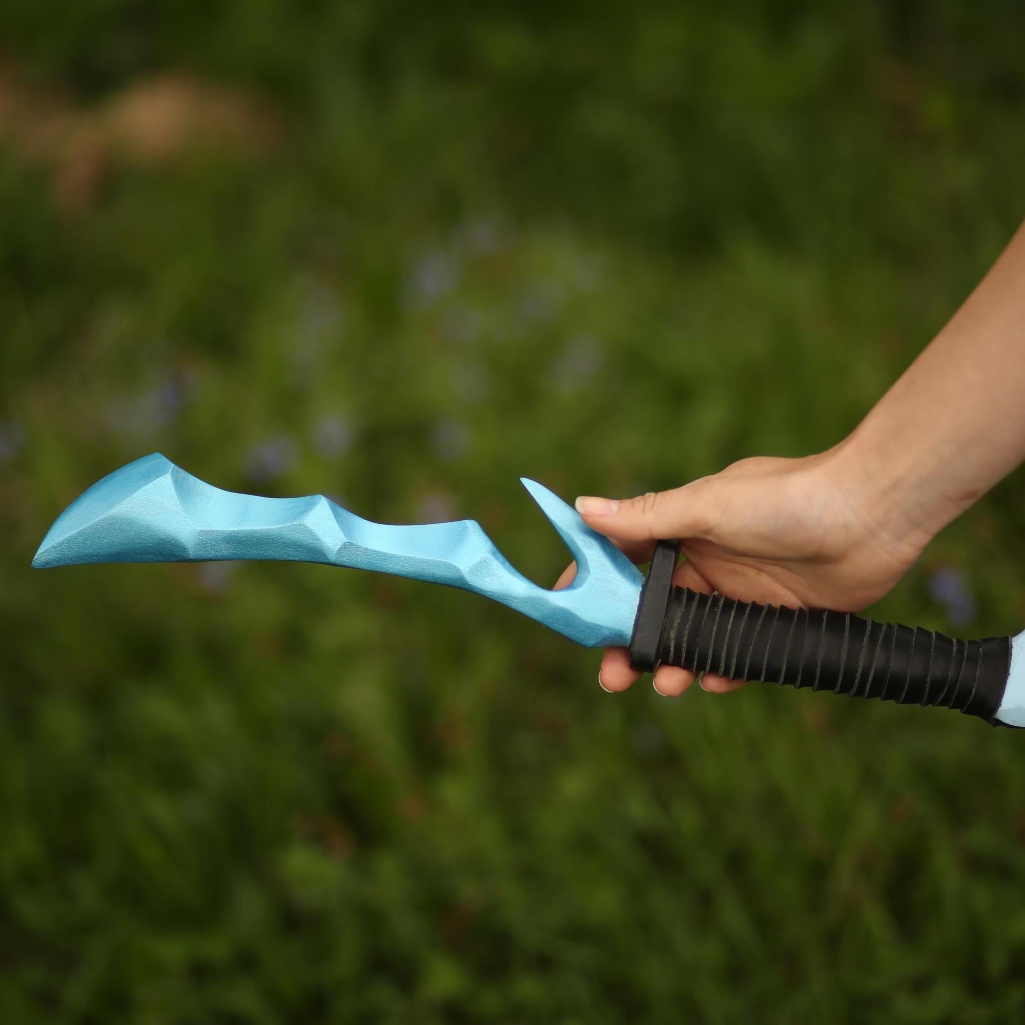 Glacial Dark Crusher Dagger – Crystal Fantasy Knife, Handcrafted Magic Blade, Assassin’s Cosplay Weapon, Witch Ritual Dagger