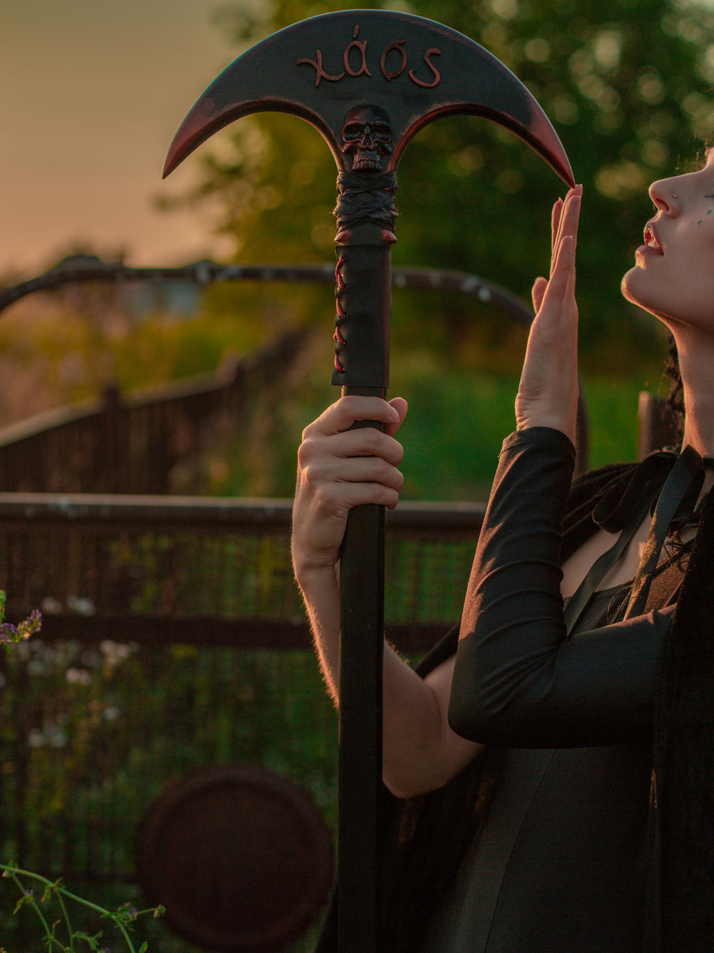 The Chaos Staff – Wooden Fantasy Staff, Dark Mystic Prop, Handcrafted Wizard Decor, Gothic Art Piece, Xaos Cosmic Ritual Staff