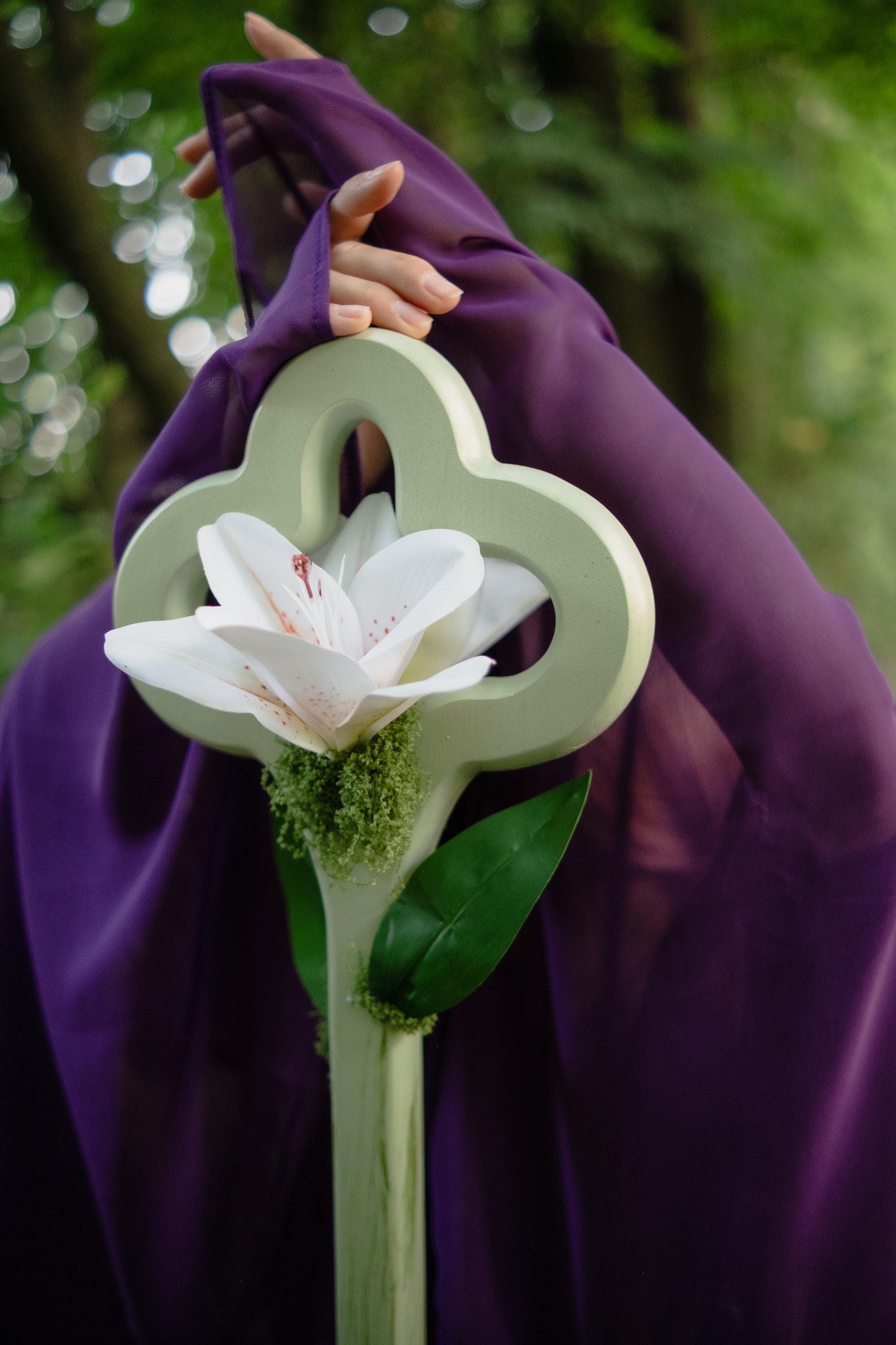 Lily Bloom Staff – Mint White Handmade Wooden Fantasy Cosplay Prop, Elf Druid Staff with Moss Accents
