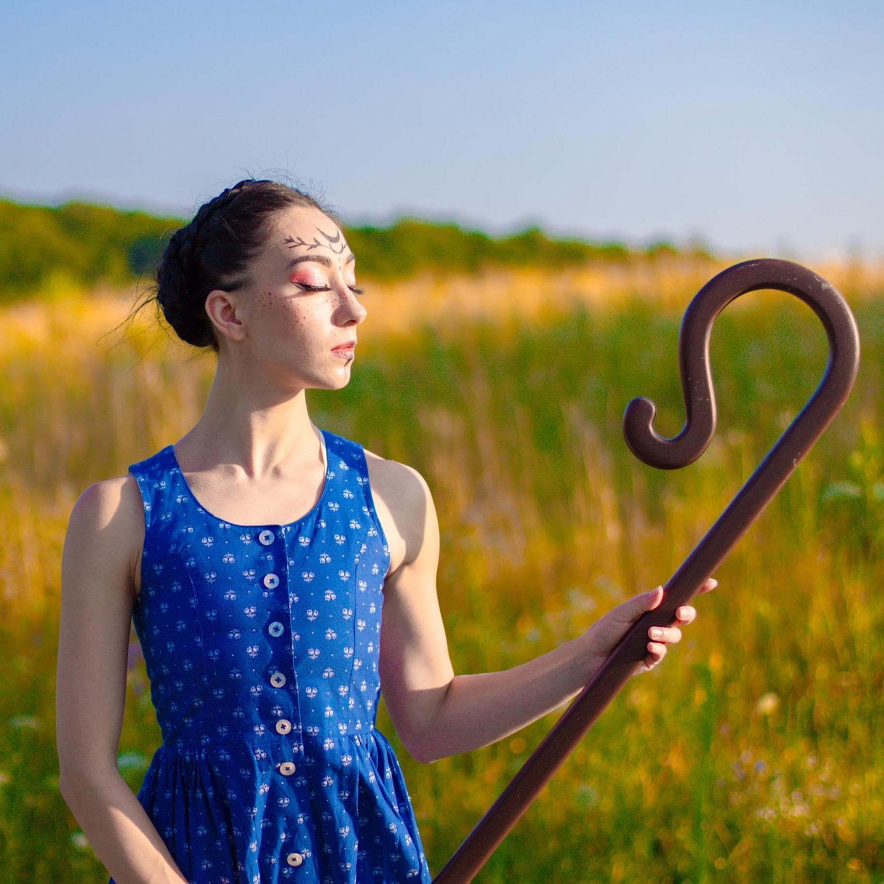 The Shepherd’s Staff of Harmony – Cosplay Wooden Walking Stick, Rustic Forest Decor, Natural Woodcraft