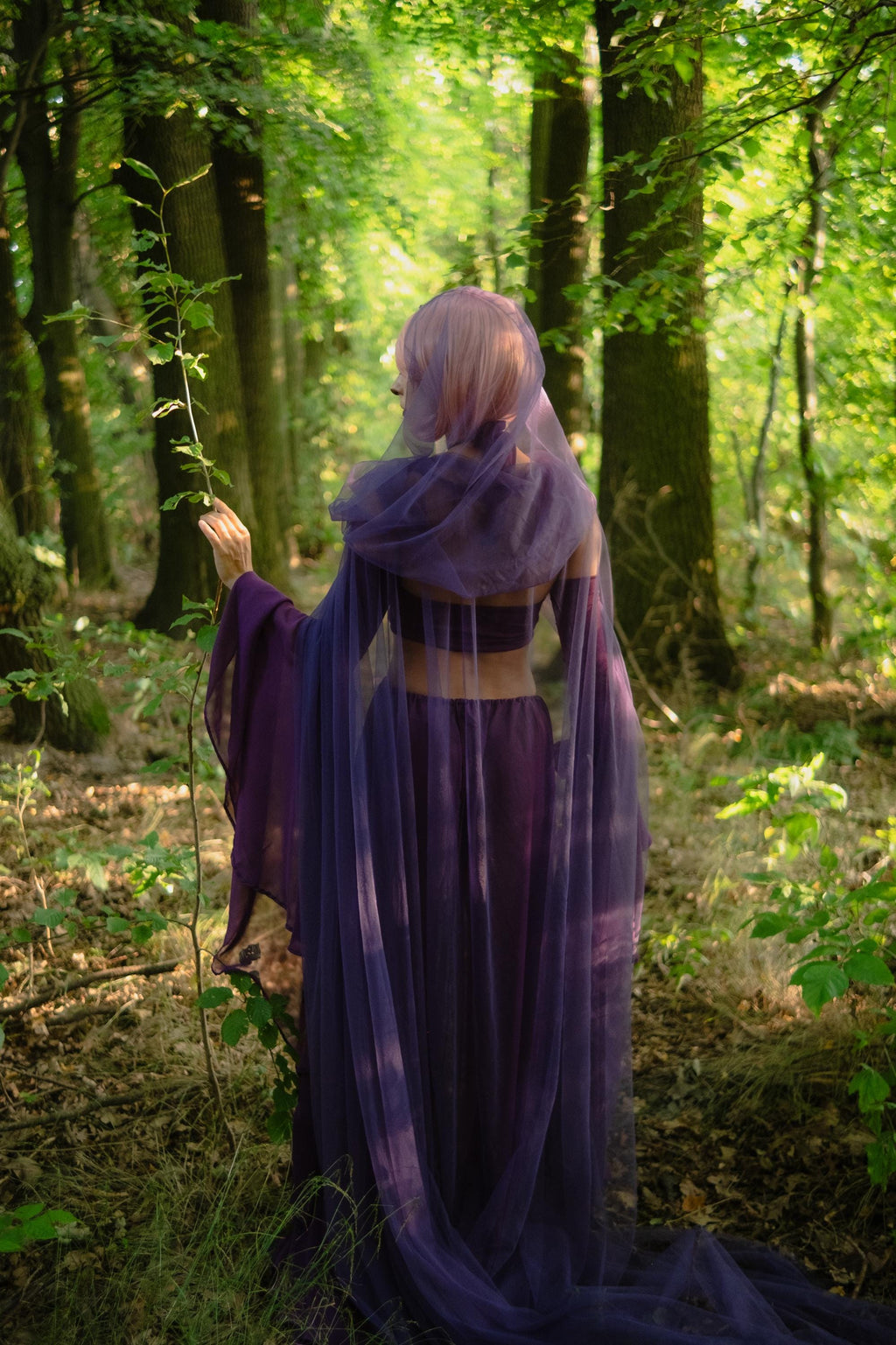 Purple Fantasy Fairy Costume – Moonlit Orchid, Elven Cosplay Dress with Flowers, Enchanted LARP Outfit, Witch or Goddess Gown