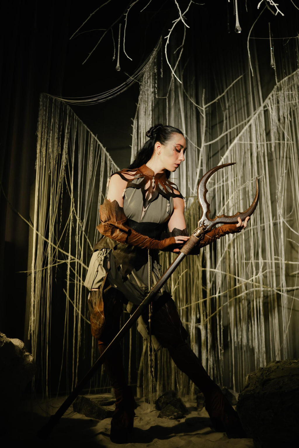 Bug-Shaped Arcane Staff – Wooden Fantasy Costume, Beetle Design, Handmade Druidic Decor, Nature-Inspired Prop