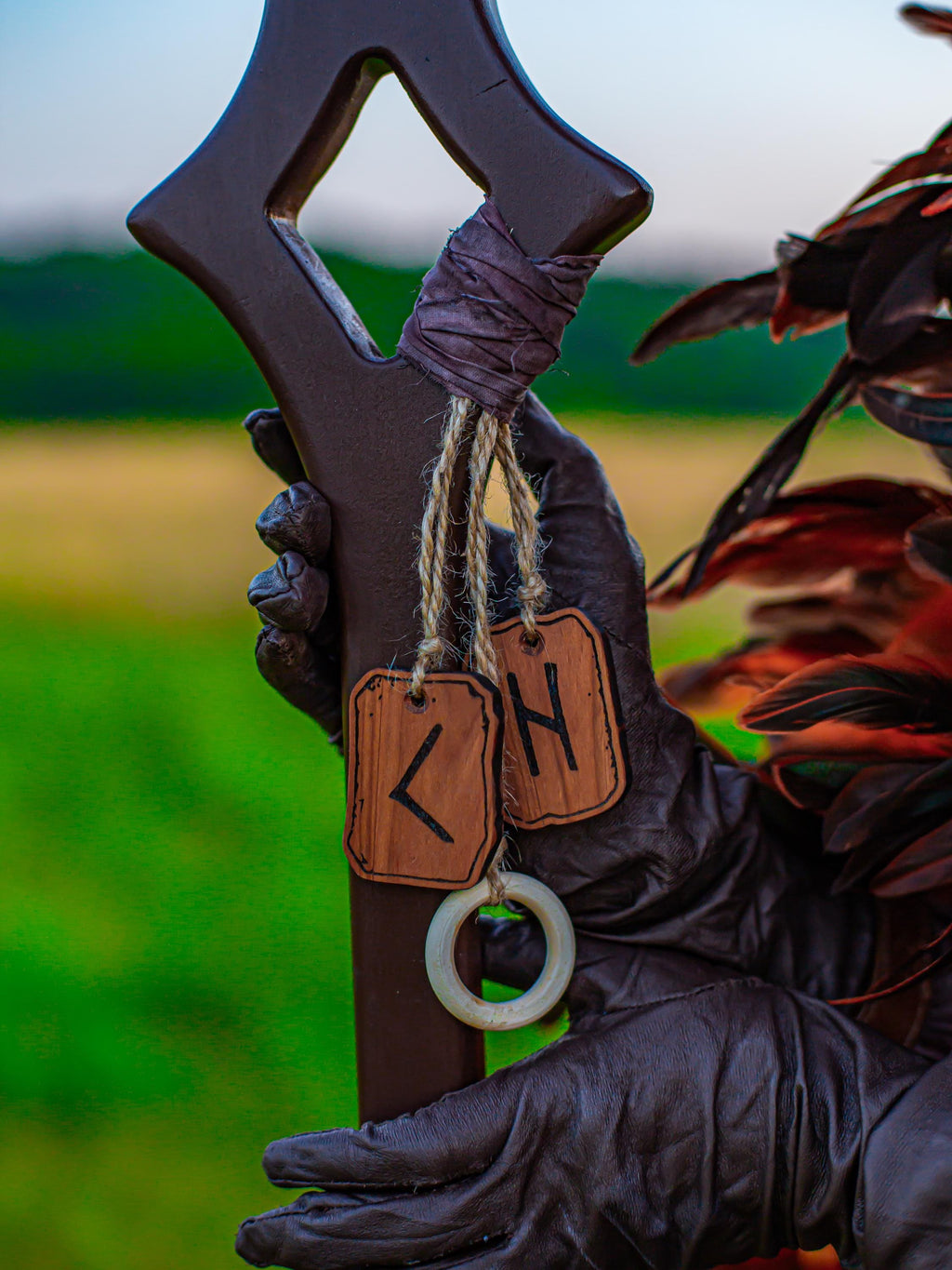 Wolf Soul Staff – Shamanic Wooden Staff, Wild Spirit Totem, Handcrafted Alder Rod, Guardian of the Forest Cosplay Prop