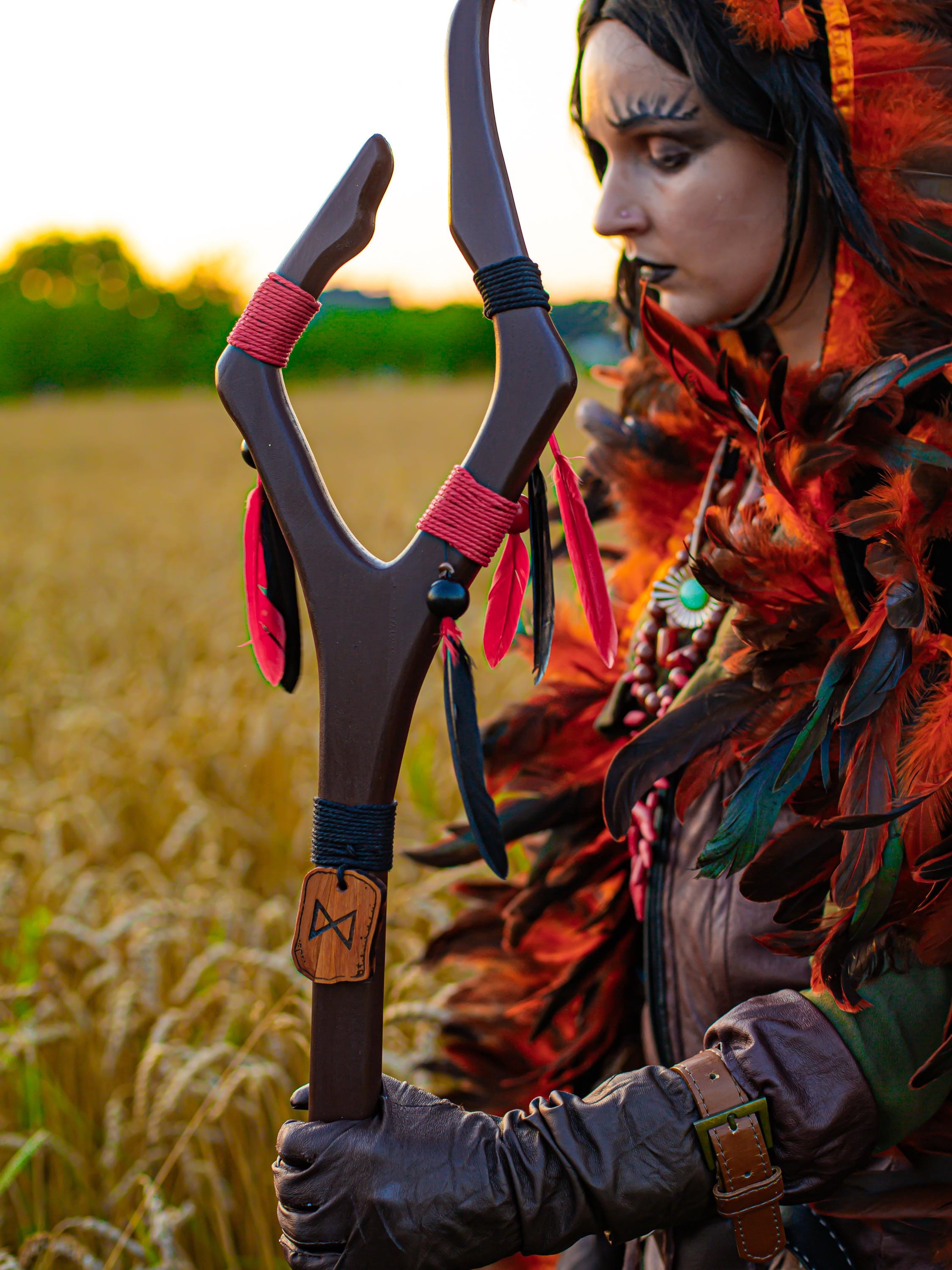 Runebind Shamanic Staff – Wooden Runeweaver’s Scepter, Handcrafted Alder Wand, Mystical Rune Rod, Fantasy Cosplay Prop