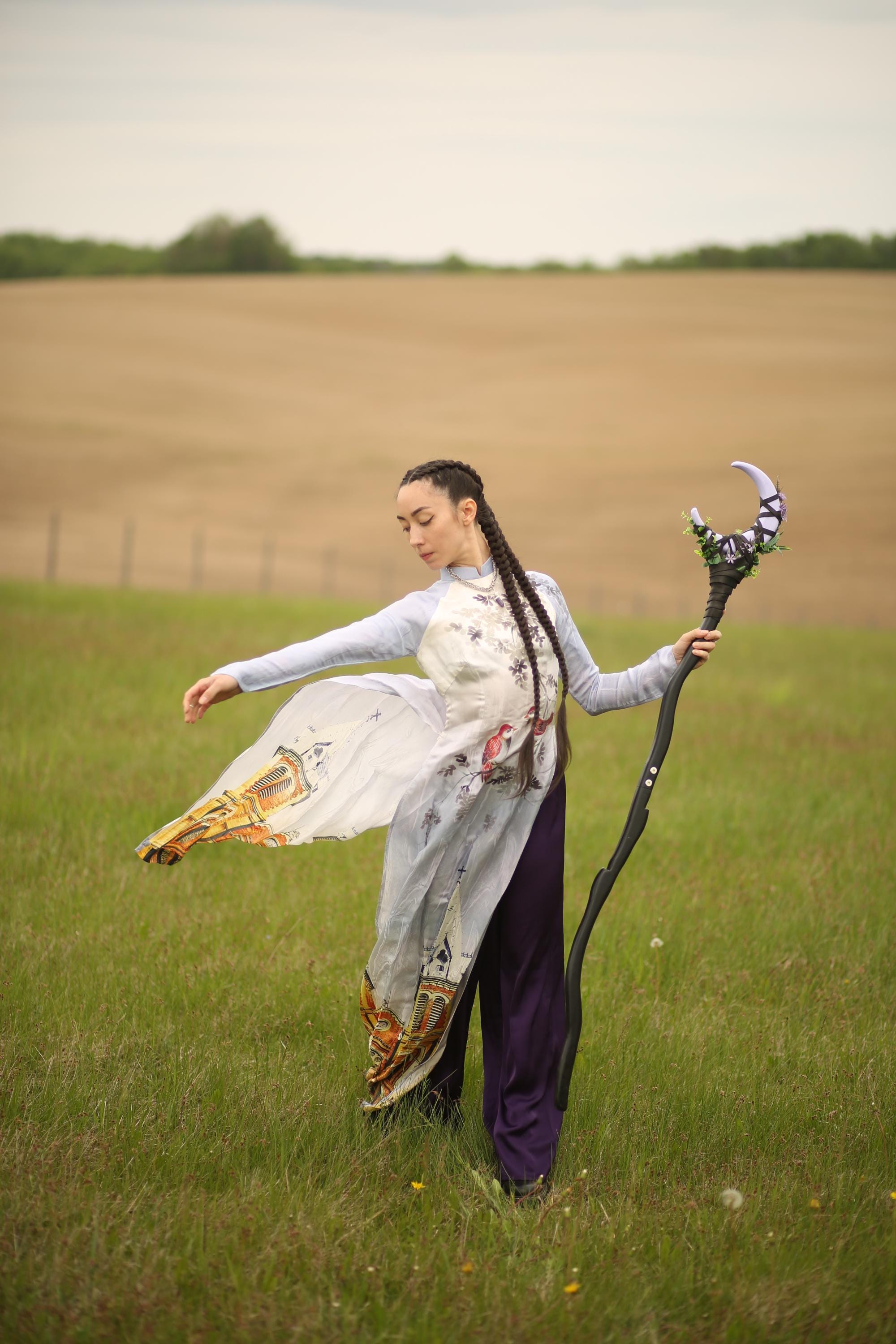 Lavender Moon Staff – Wiccan, Druidic & Fantasy Costume Prop,  Druid Cosplay Wand, Lunar Rod, Costume Weapon Accessories, Alder