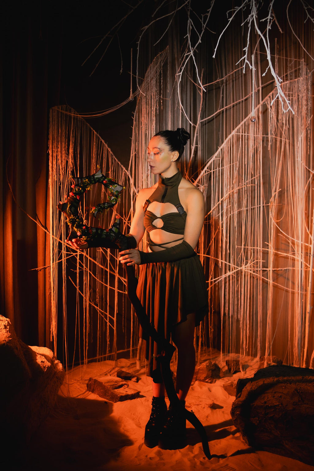 The Swamp Druid Staff with Red Flowers, Druid Сane, Wooden Fantasy Prop for Tiefling, Genasi Cleric, Wizard Costume