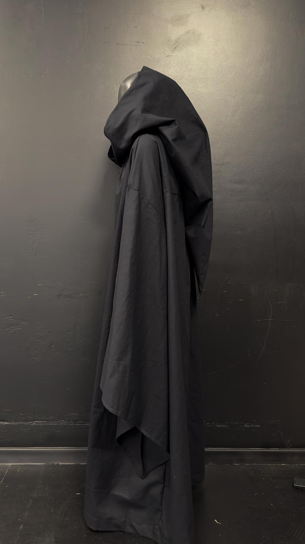 Raven Set –  Raven Black Cloak and Tunic, Sorcerer or Warlock Outfit, Gothic Medieval Robe, Handmade Dark Fantasy Clothing, Shadowborne