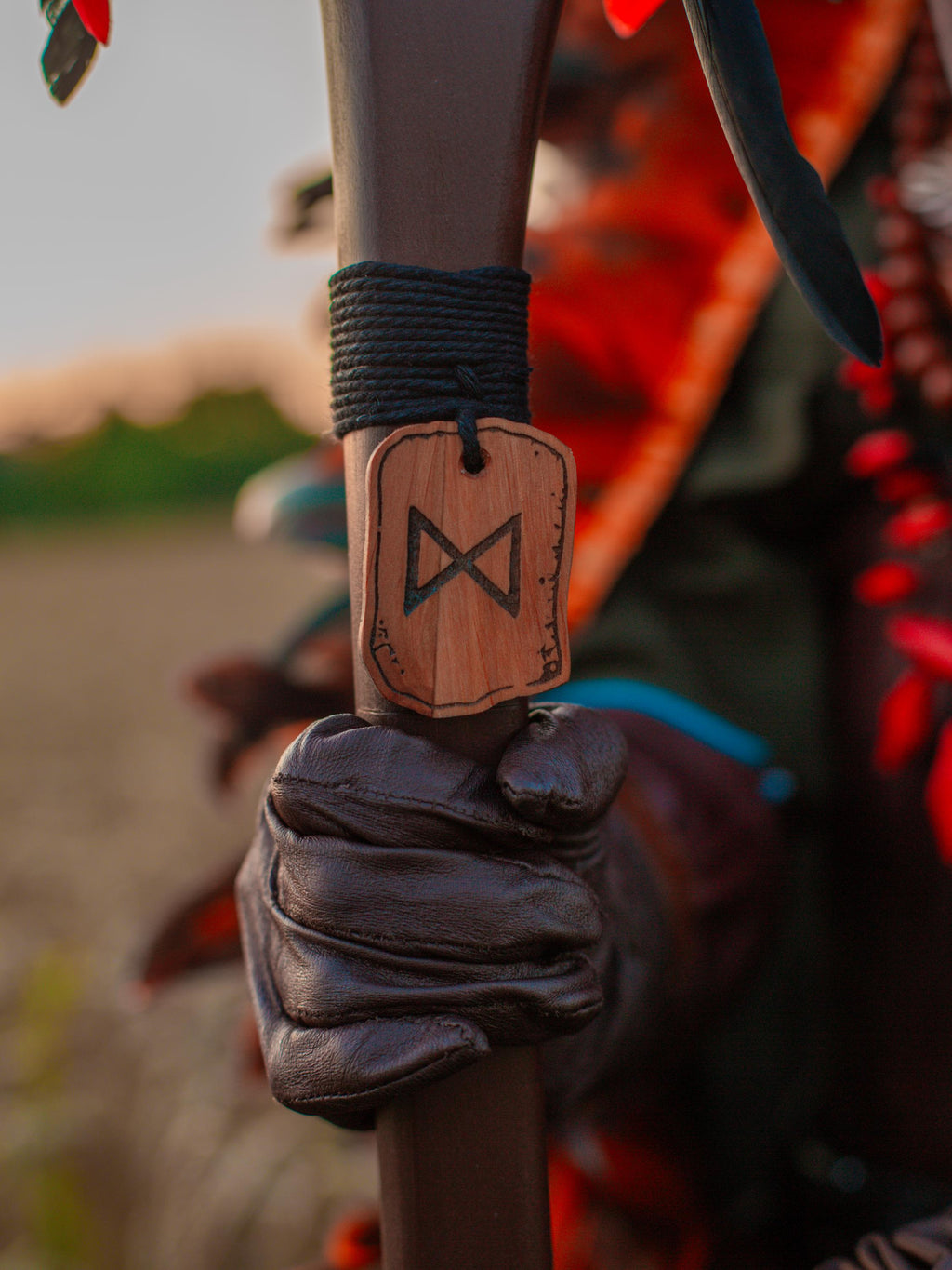 Runebind Shamanic Staff – Wooden Runeweaver’s Scepter, Handcrafted Alder Wand, Mystical Rune Rod, Fantasy Cosplay Prop
