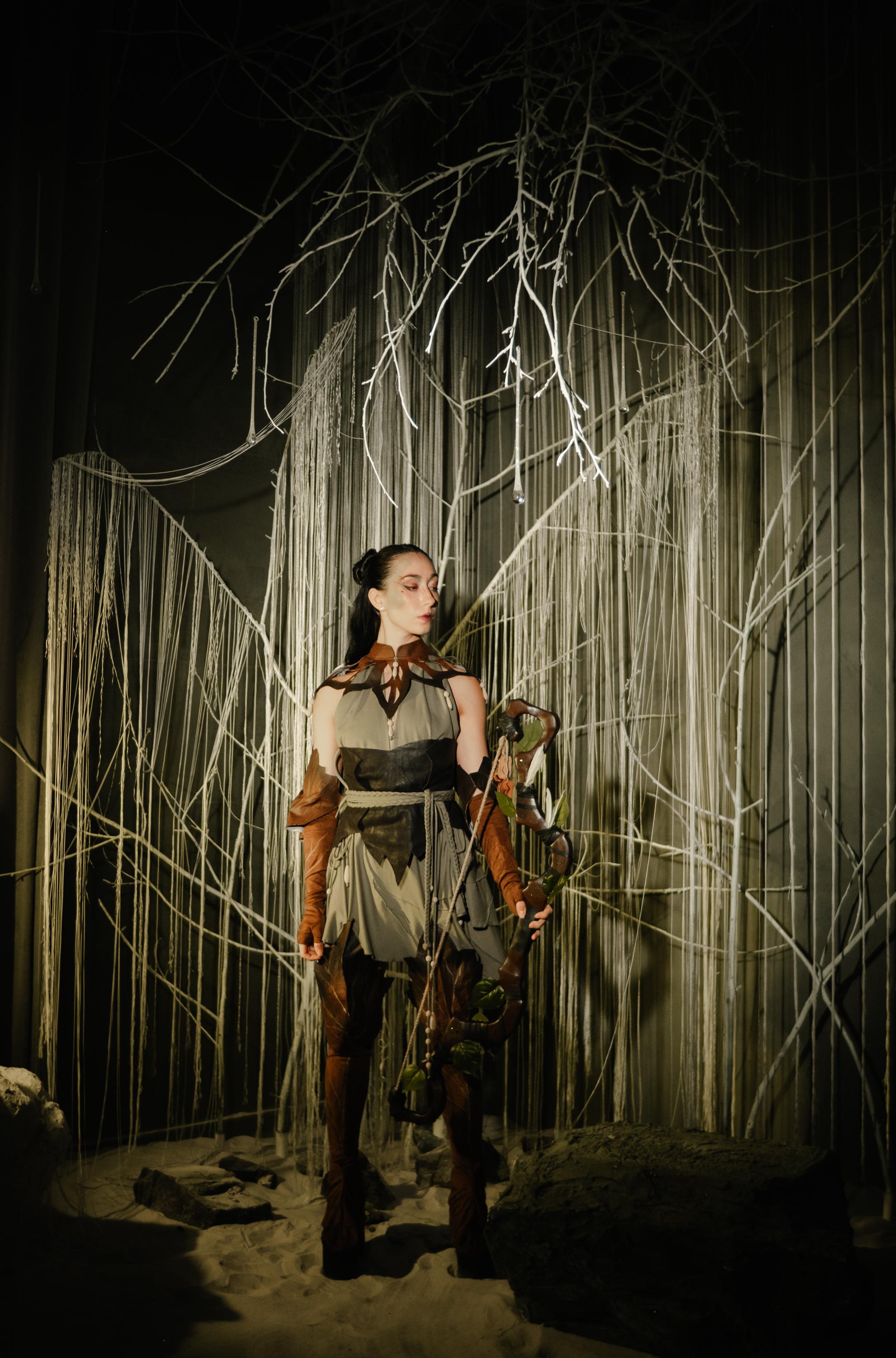 The Forest Bow – Whispering Wood, Wooden Fantasy Bow for Cosplay, Elven Handmade Art, Pixie Forest Prop, Mythical Woodland Accessory