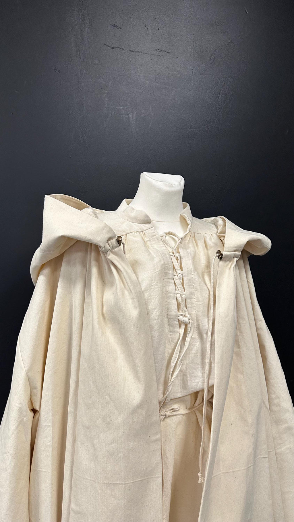 Buttercream Breeze Set – Ivory Light Ensemble, Ivory Cloak and Muslin Unisex Tunic – Elven Priestess Outfit, Renaissance Clothing