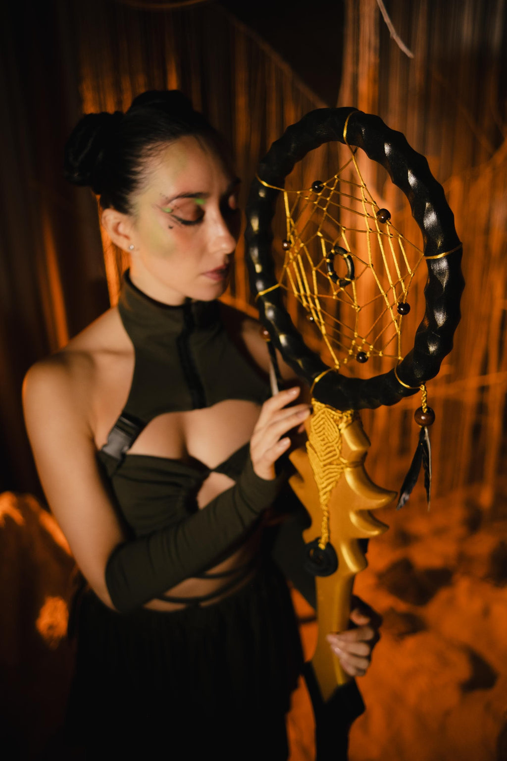 Golden Dream Catcher Staff – Wooden Fantasy Prop, Mystical Cosplay Stave with Feathers Sacred Web, Shamanic Prop, Tribal Design Wizard