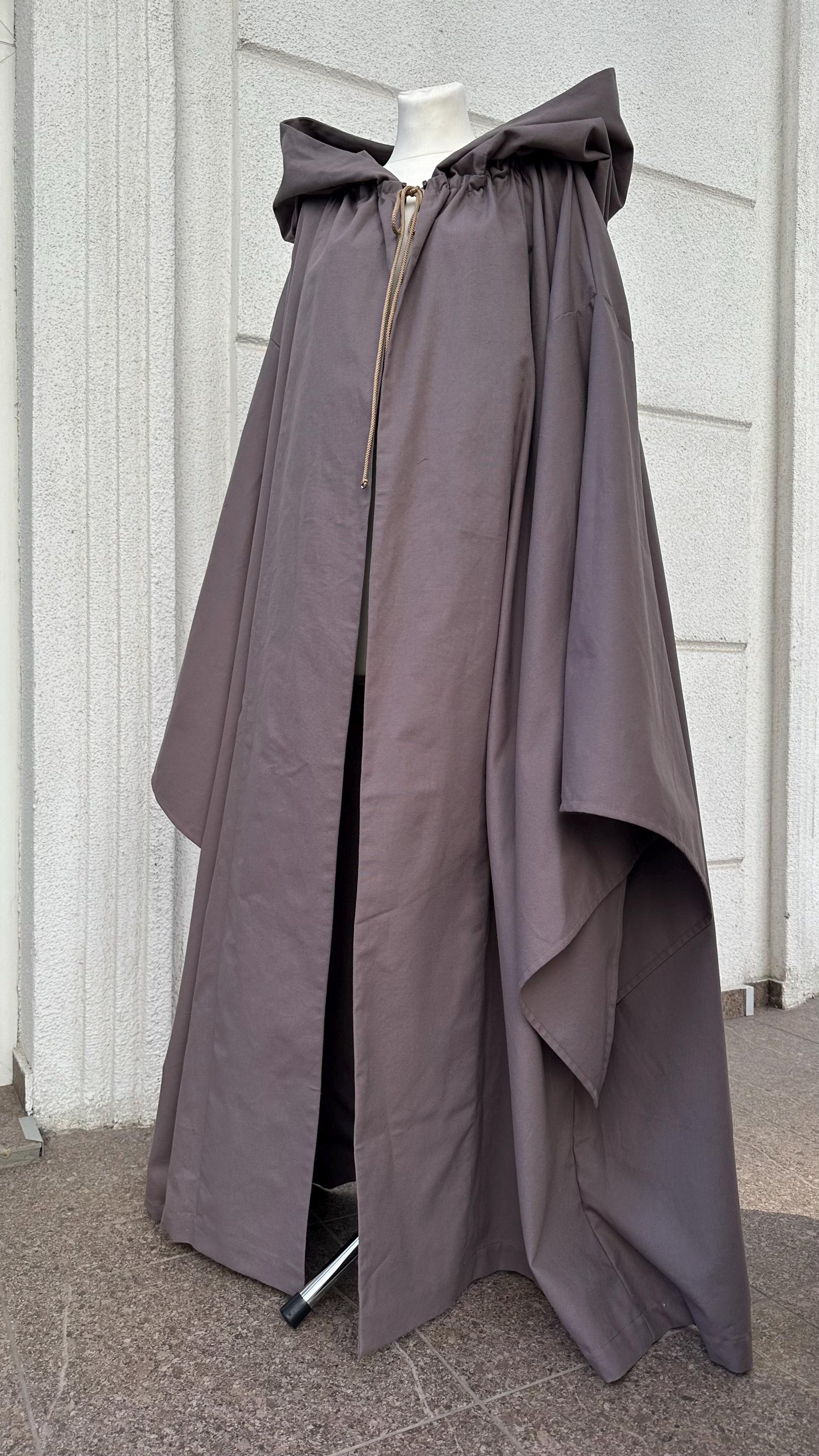 Gray Cappuccino Cloak –  Ash Mocha Hooded Cape, Mage Outfit, Unisex Medieval Fantasy Mantle, Renaissance Costume Robe, Gray Brown Costume