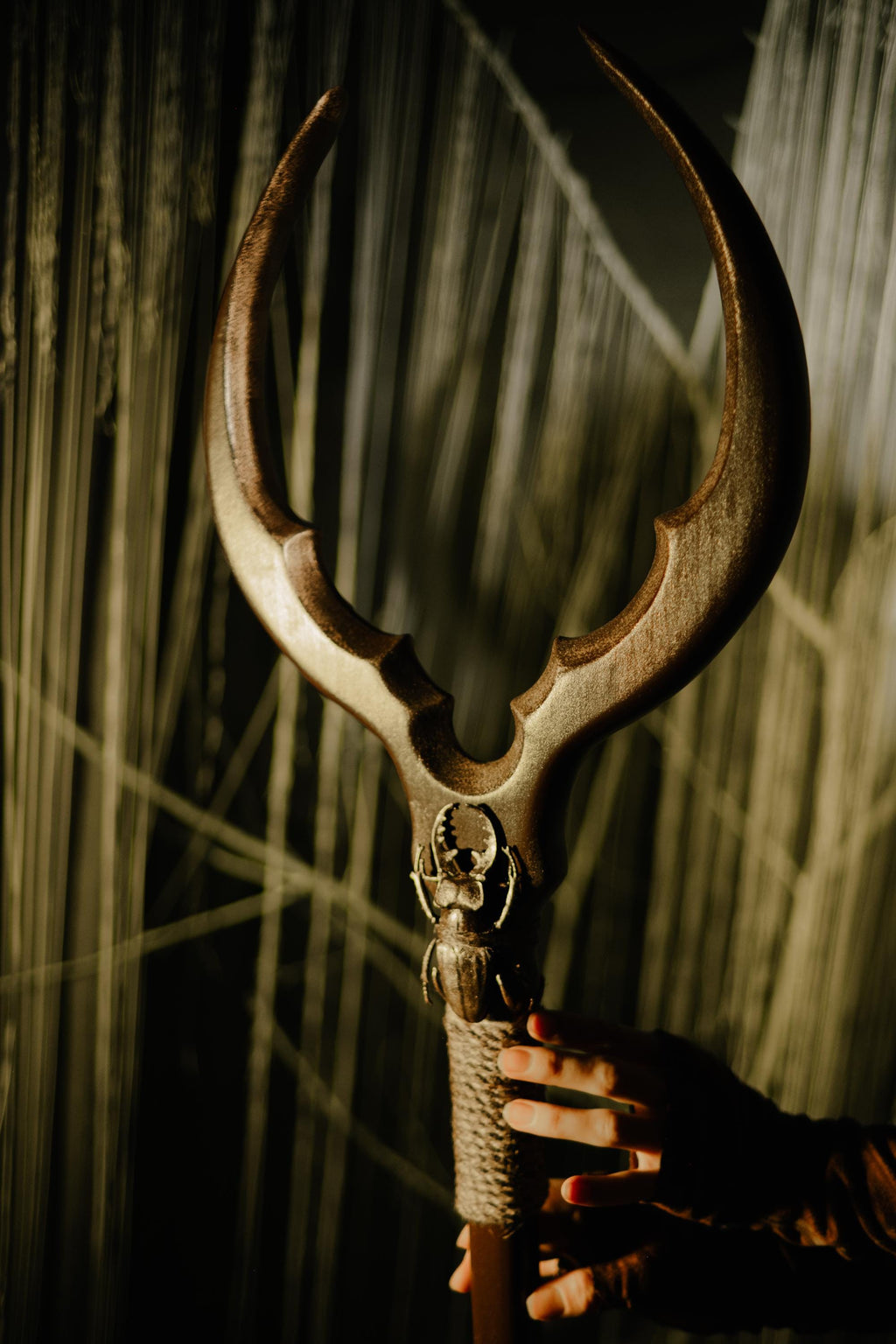 Bug-Shaped Arcane Staff – Wooden Fantasy Costume, Beetle Design, Handmade Druidic Decor, Nature-Inspired Prop