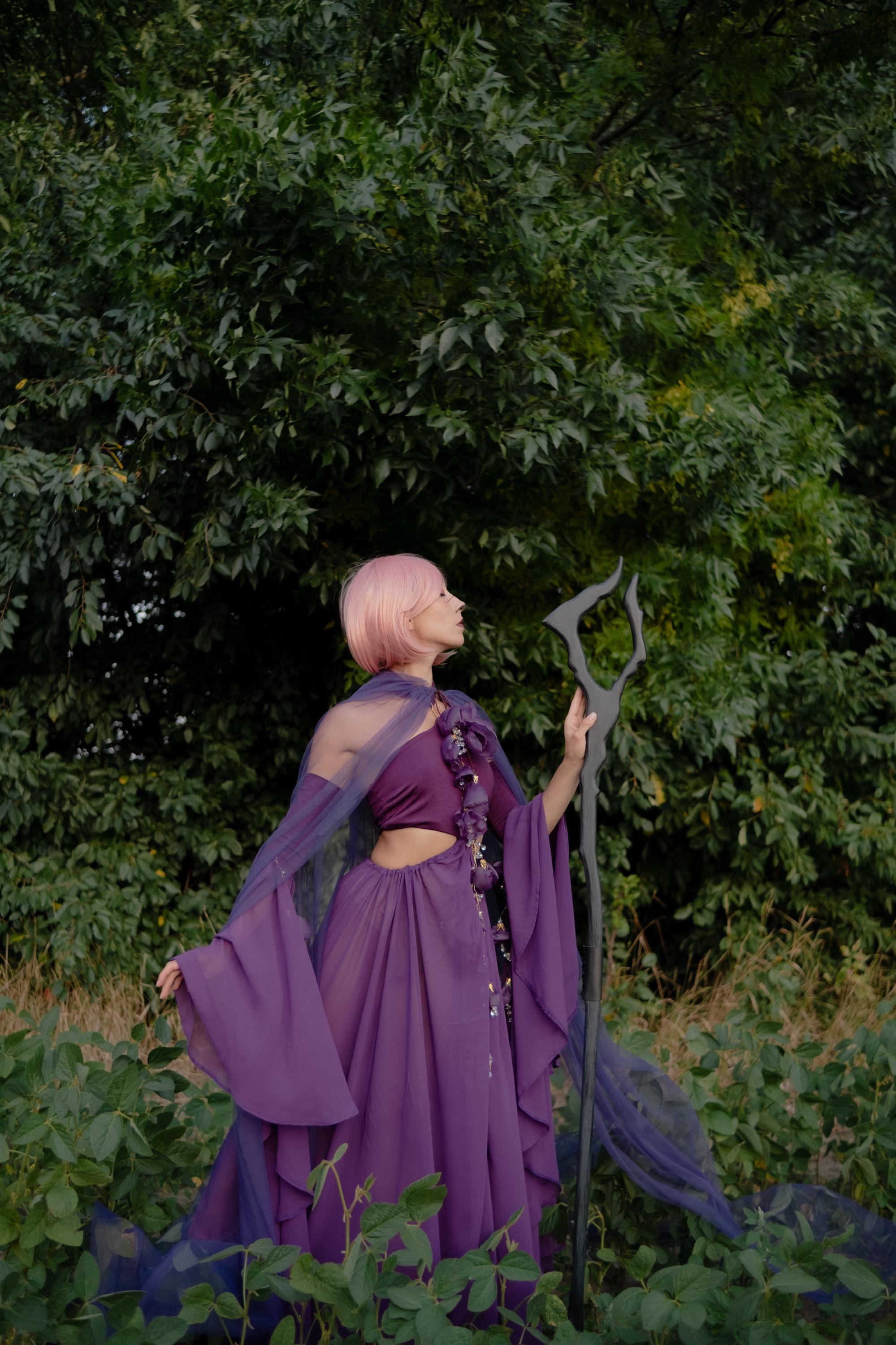 Dark Antler Staff – Wooden Fantasy Cosplay Prop, Druid Elf Mage Costume Staff,